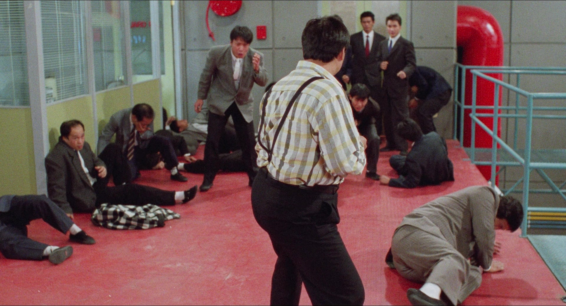Fei lung mang jeung (1988), wide, 1.85:1 — film still