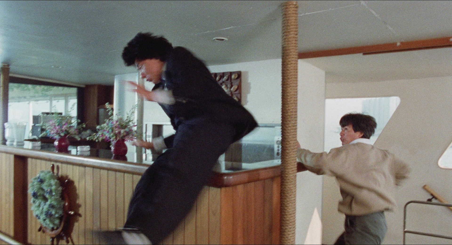 Fei lung mang jeung (1988), unknown, 1.85:1 — film still