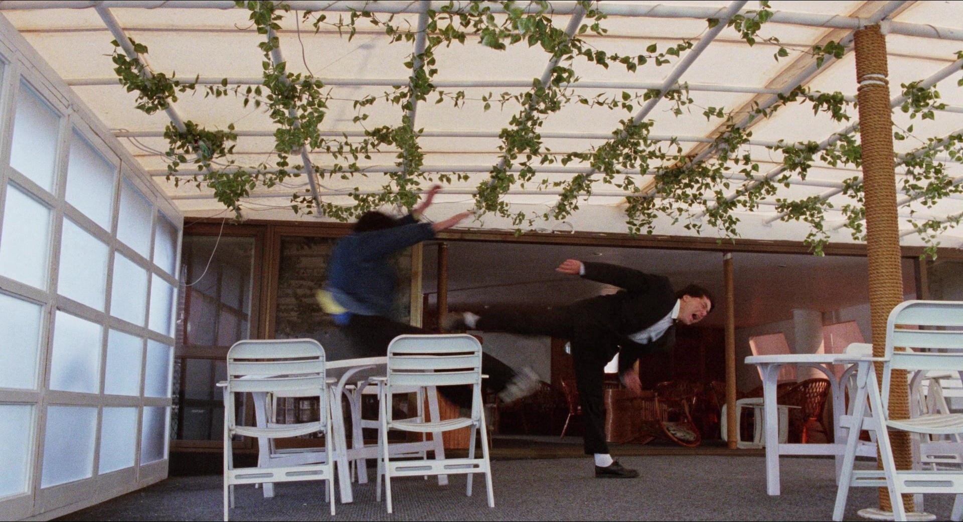 Fei lung mang jeung (1988), wide, 1.85:1 — film still