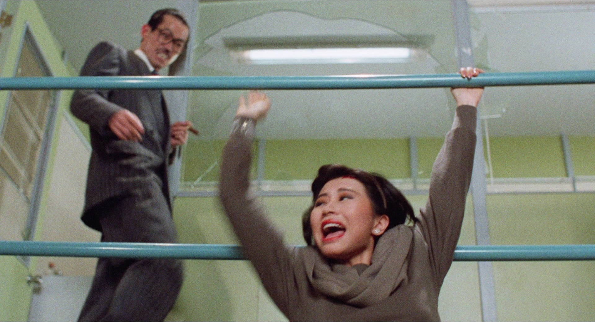 Fei lung mang jeung (1988), wide, 1.85:1 — film still