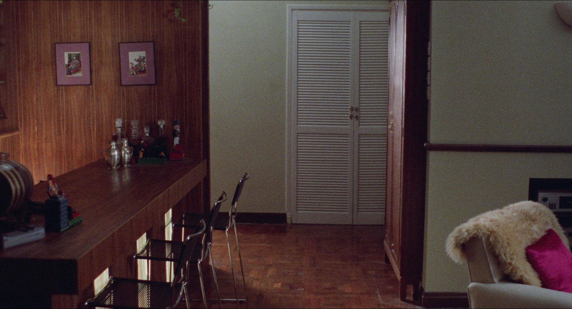 Fei lung mang jeung (1988), unknown, 1.85:1 — film still