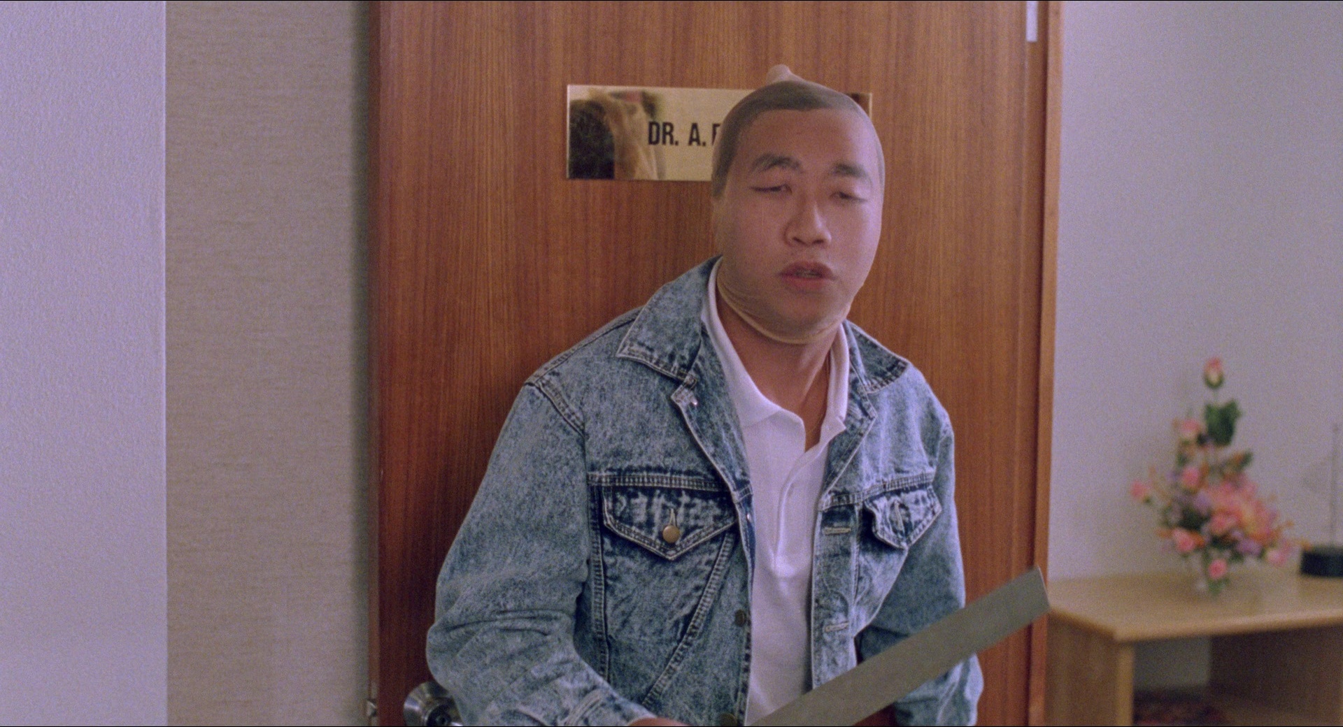 Fei lung mang jeung (1988), wide, 1.85:1 — film still