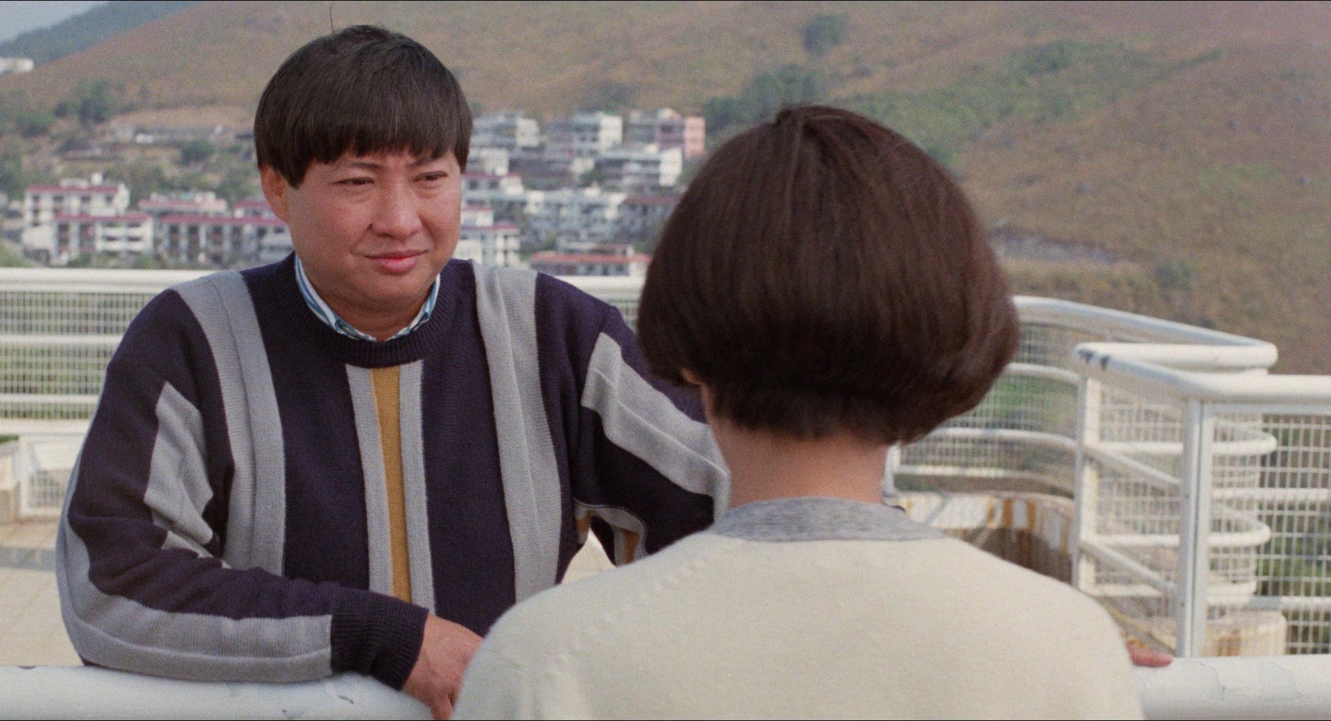 Fei lung mang jeung (1988), wide, 1.85:1 — film still