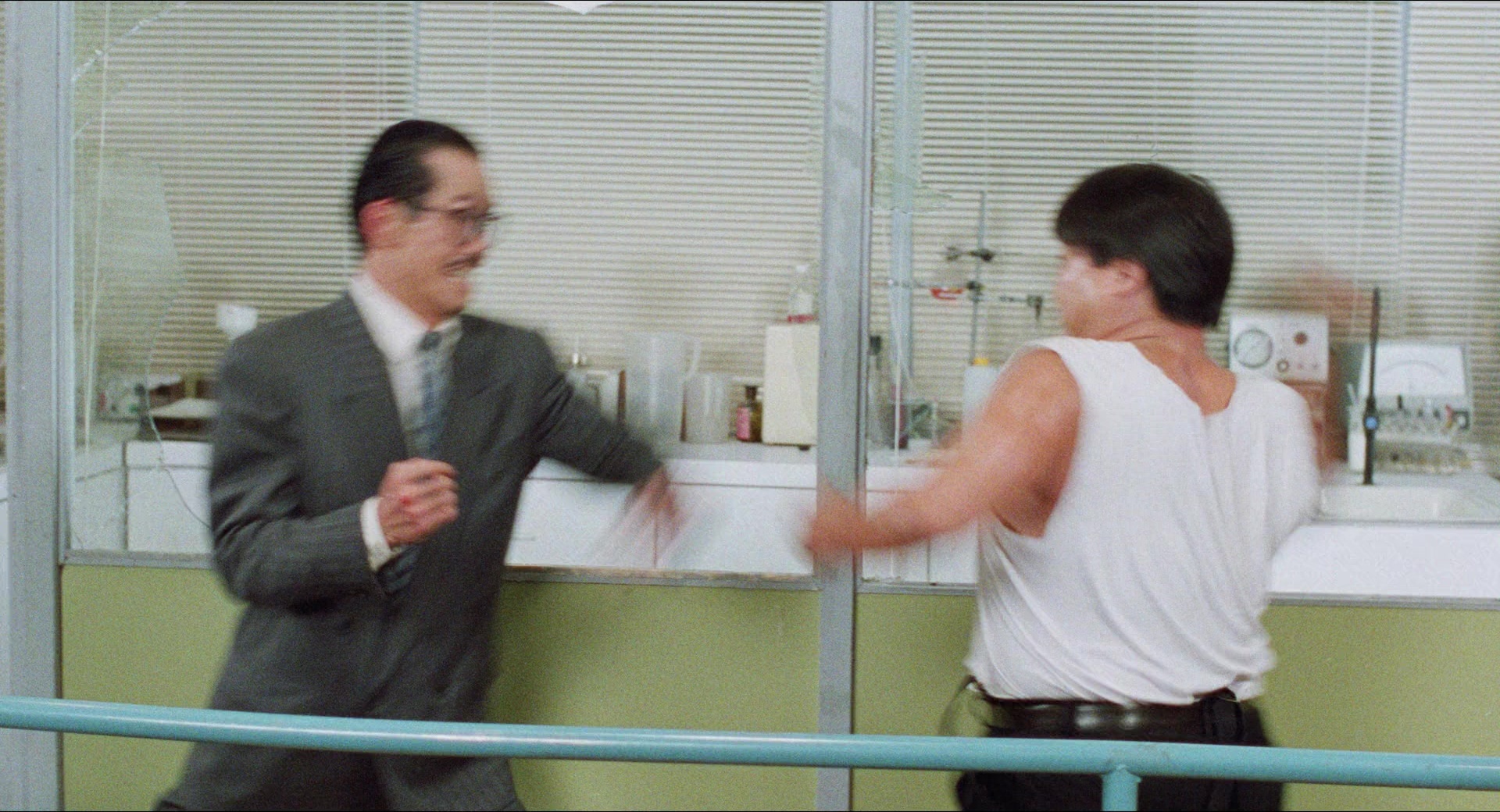 Fei lung mang jeung (1988), unknown, 1.85:1 — film still