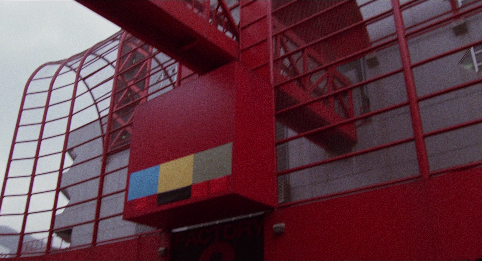Fei lung mang jeung (1988), wide, 1.85:1 — film still