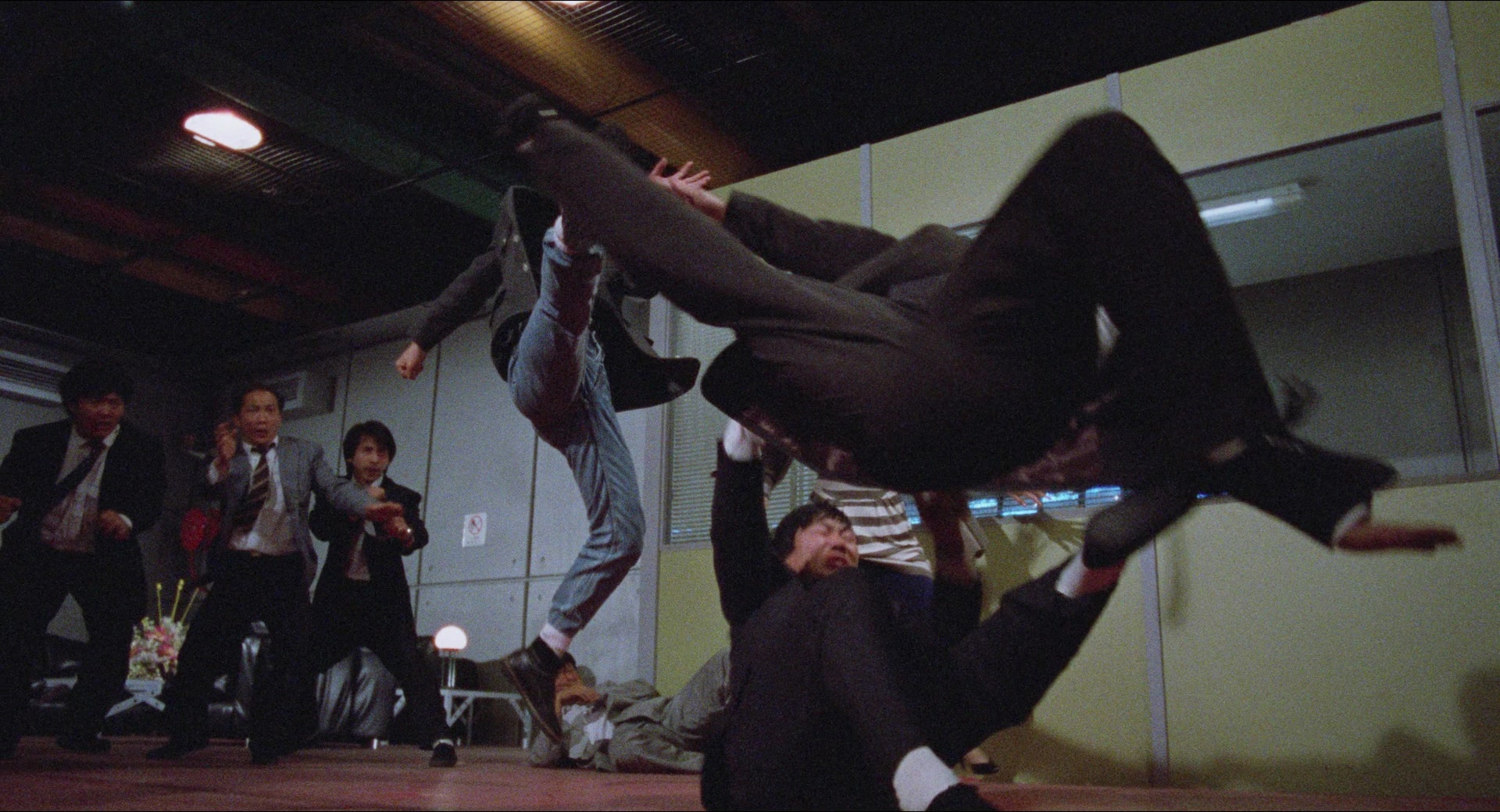 Fei lung mang jeung (1988), wide, 1.85:1 — film still