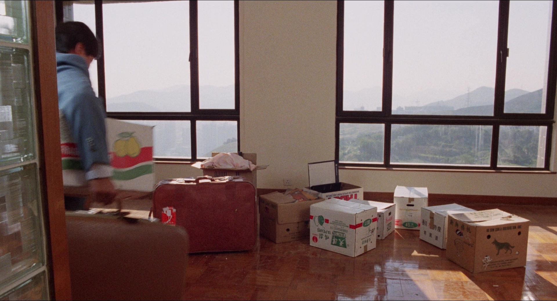 Fei lung mang jeung (1988), wide, 1.85:1 — film still