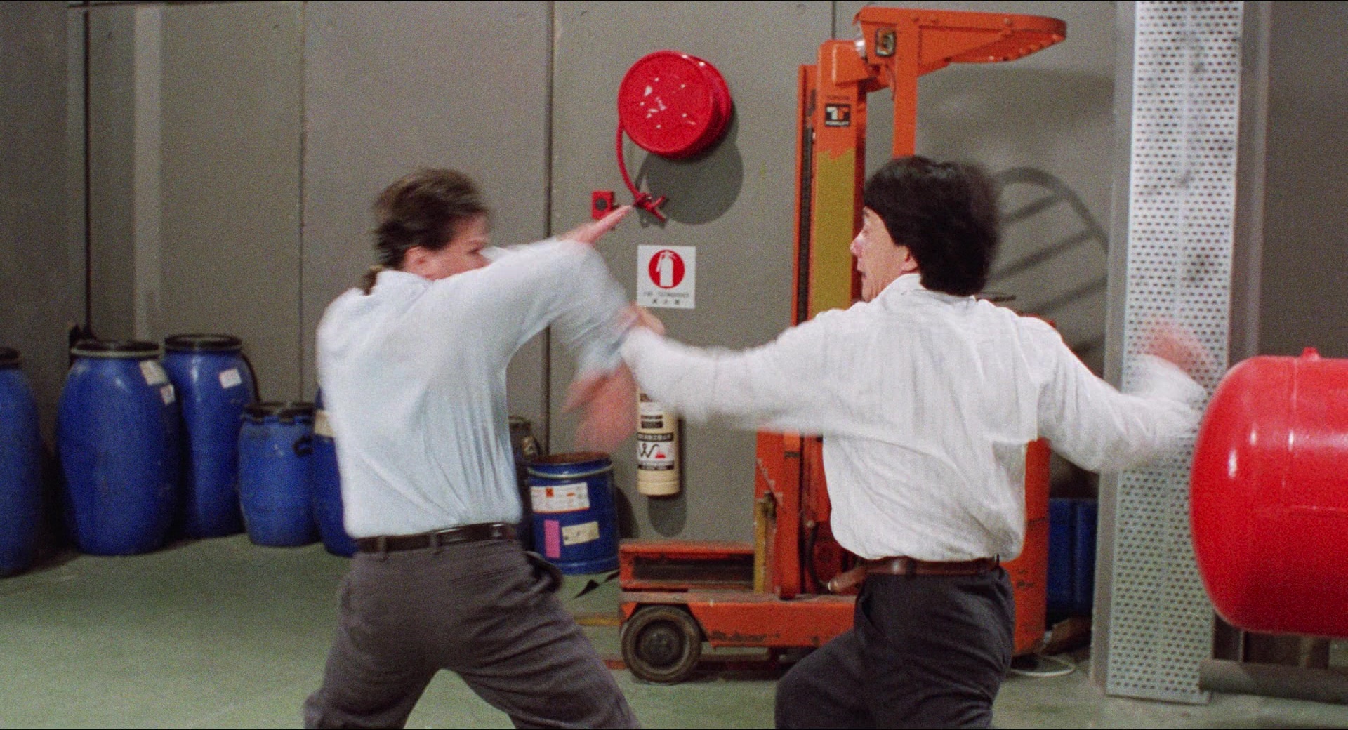 Fei lung mang jeung (1988), wide, 1.85:1 — film still