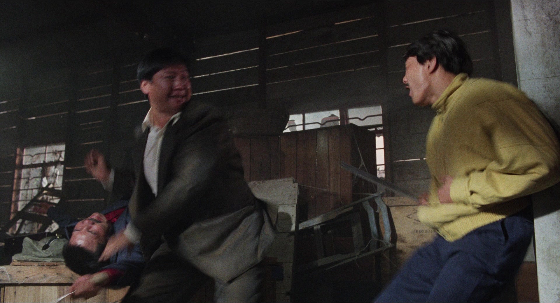 Fei lung mang jeung (1988), wide, 1.85:1 — film still