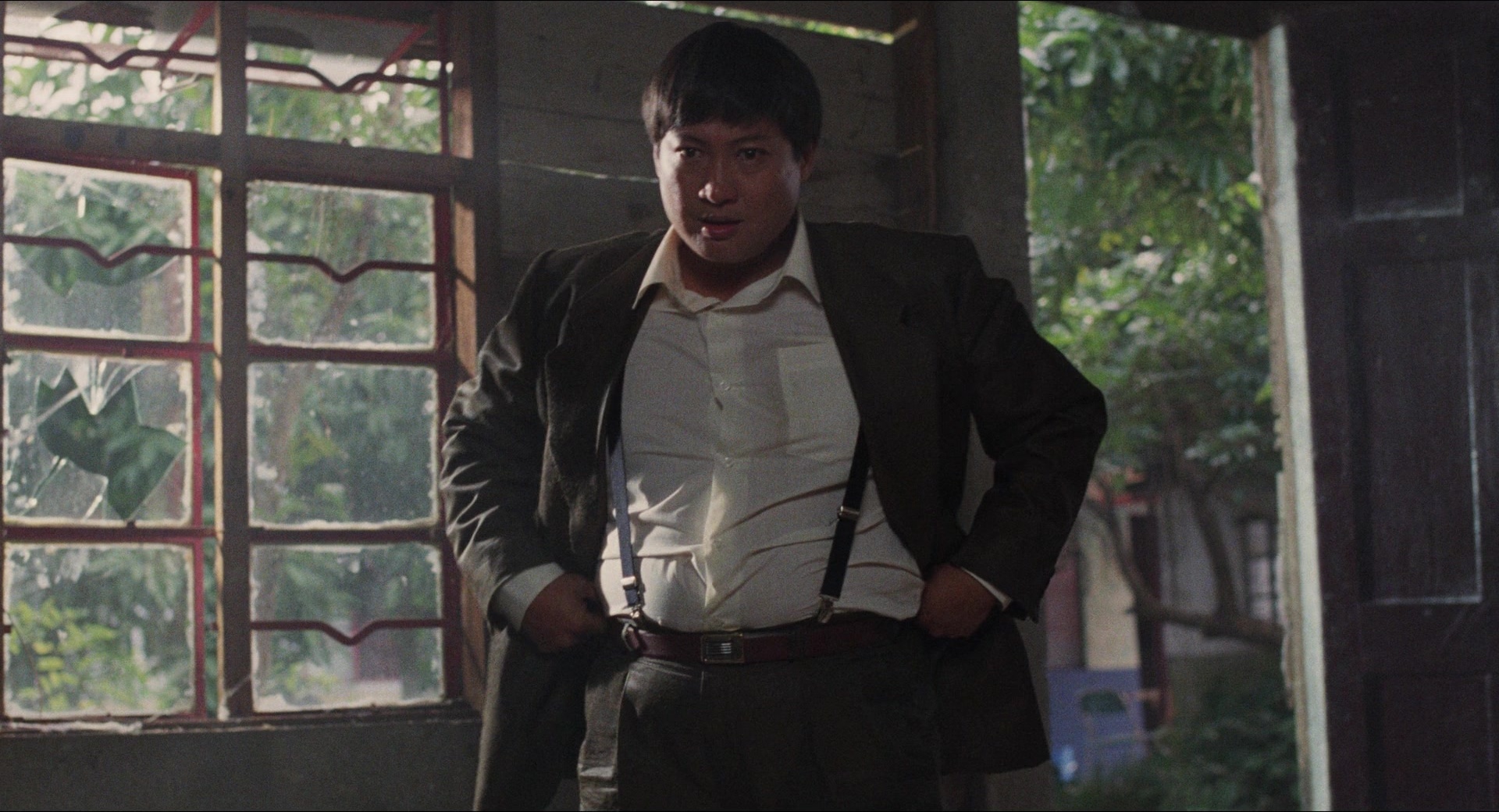 Fei lung mang jeung (1988), wide, 1.85:1 — film still