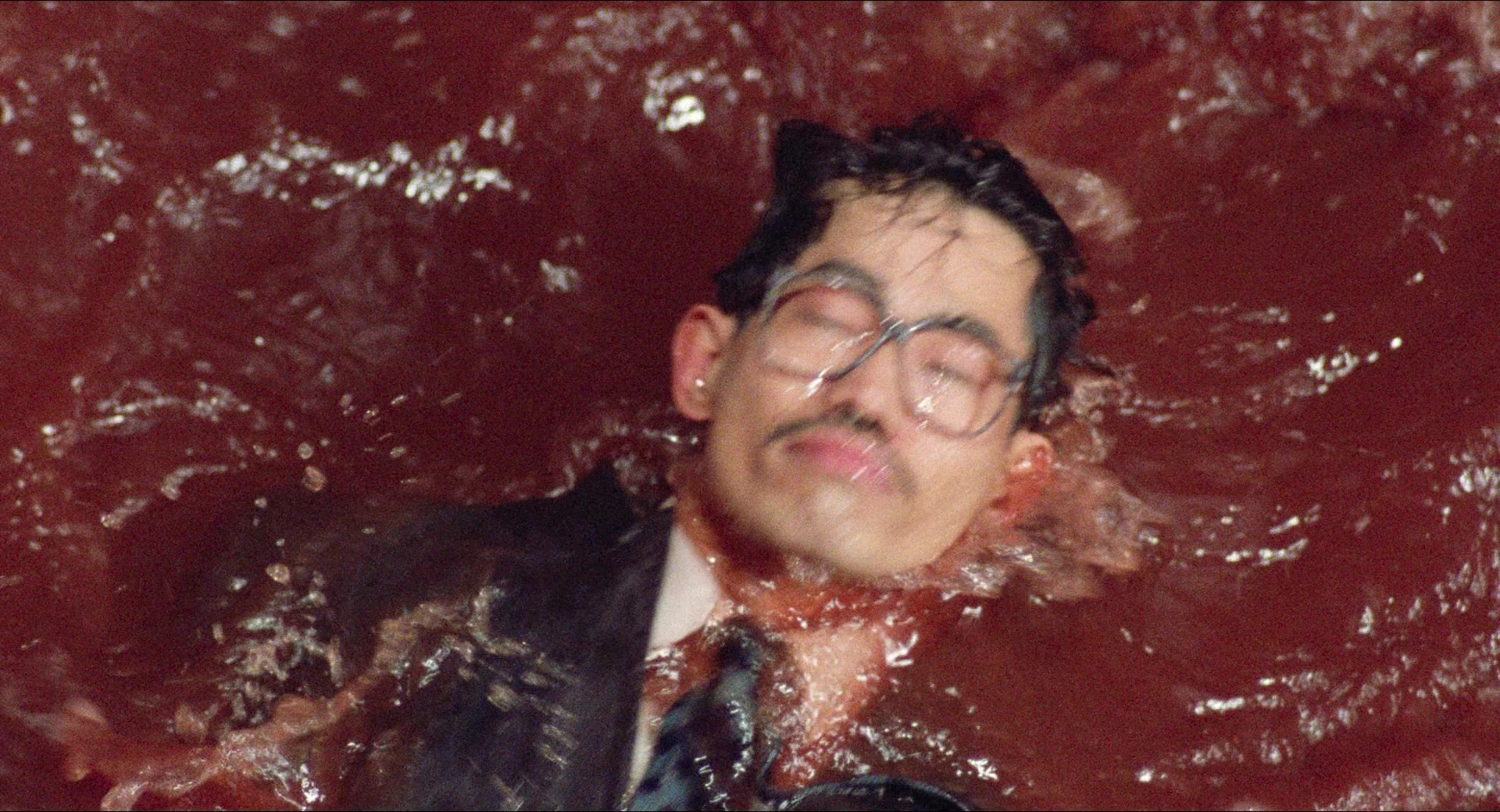Fei lung mang jeung (1988), wide, 1.85:1 — film still