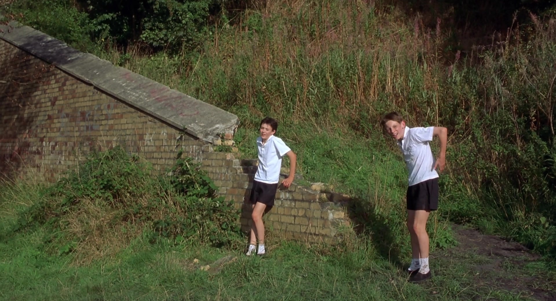Billy Elliot (2000), wide, 1.85:1 — film still