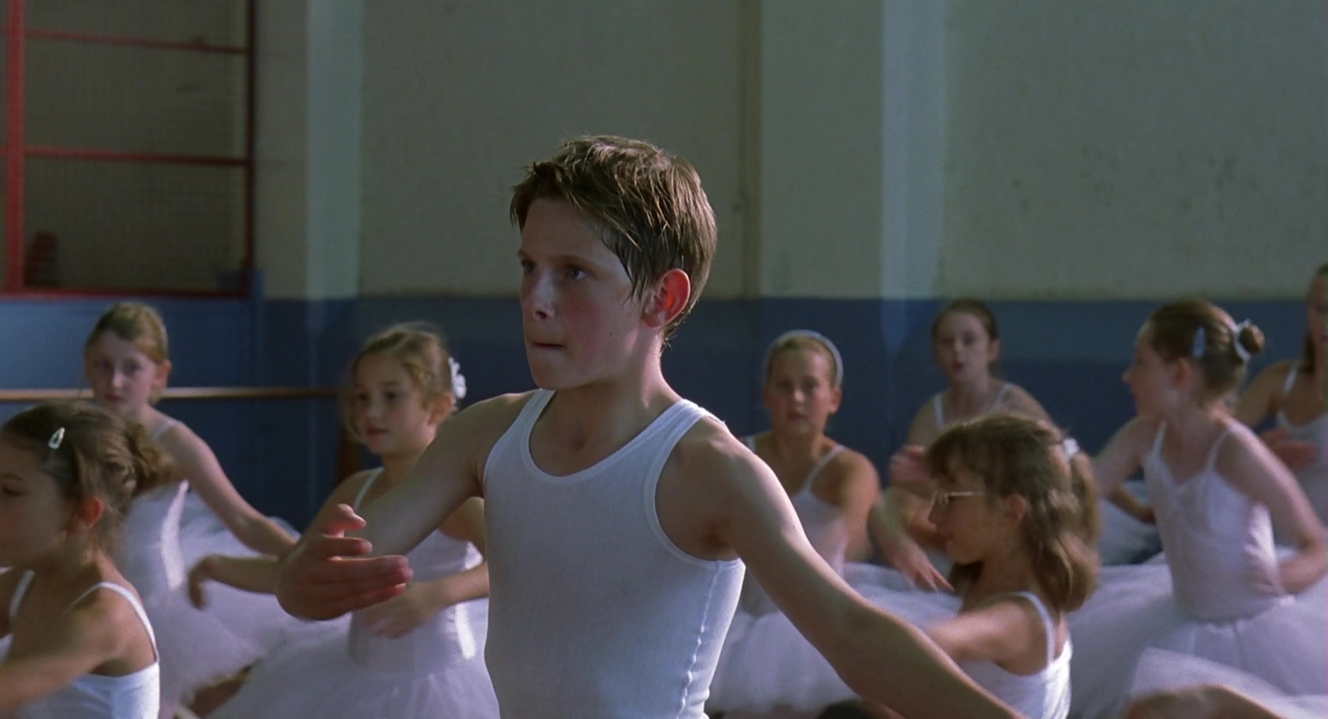 Billy Elliot (2000), wide, 1.85:1 — film still