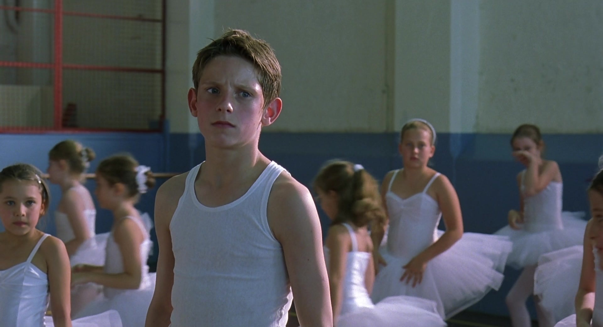 Billy Elliot (2000), wide, 1.85:1 — film still