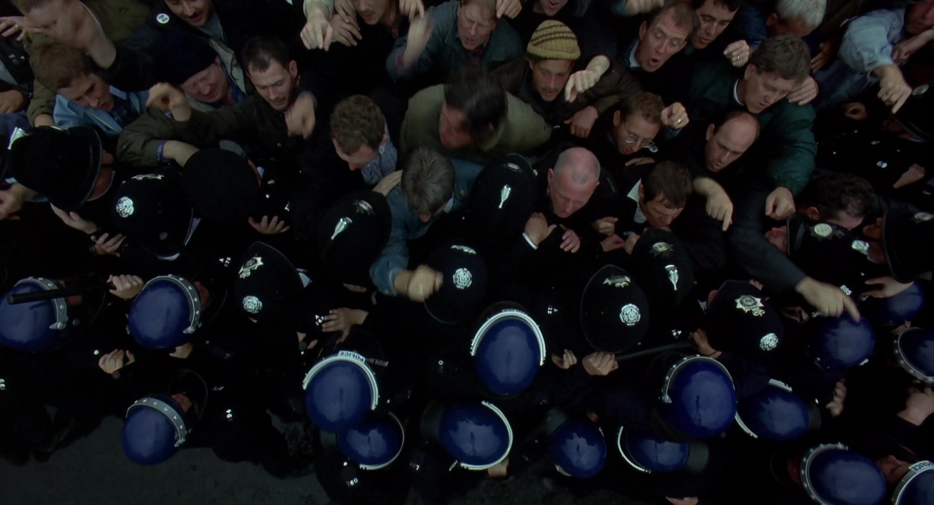 Billy Elliot (2000), wide, 1.85:1 — film still