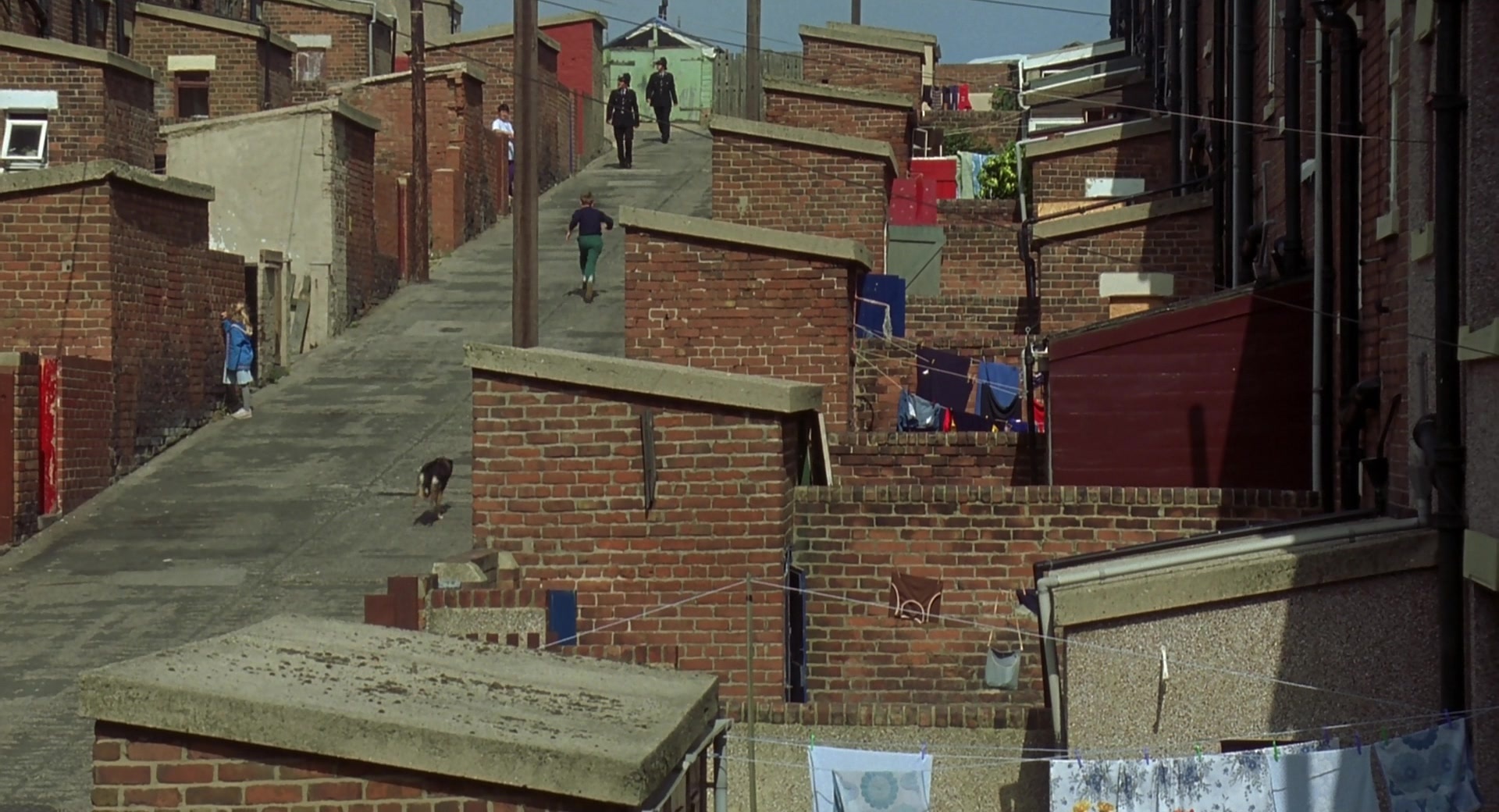 Billy Elliot (2000), wide, 1.85:1 — film still