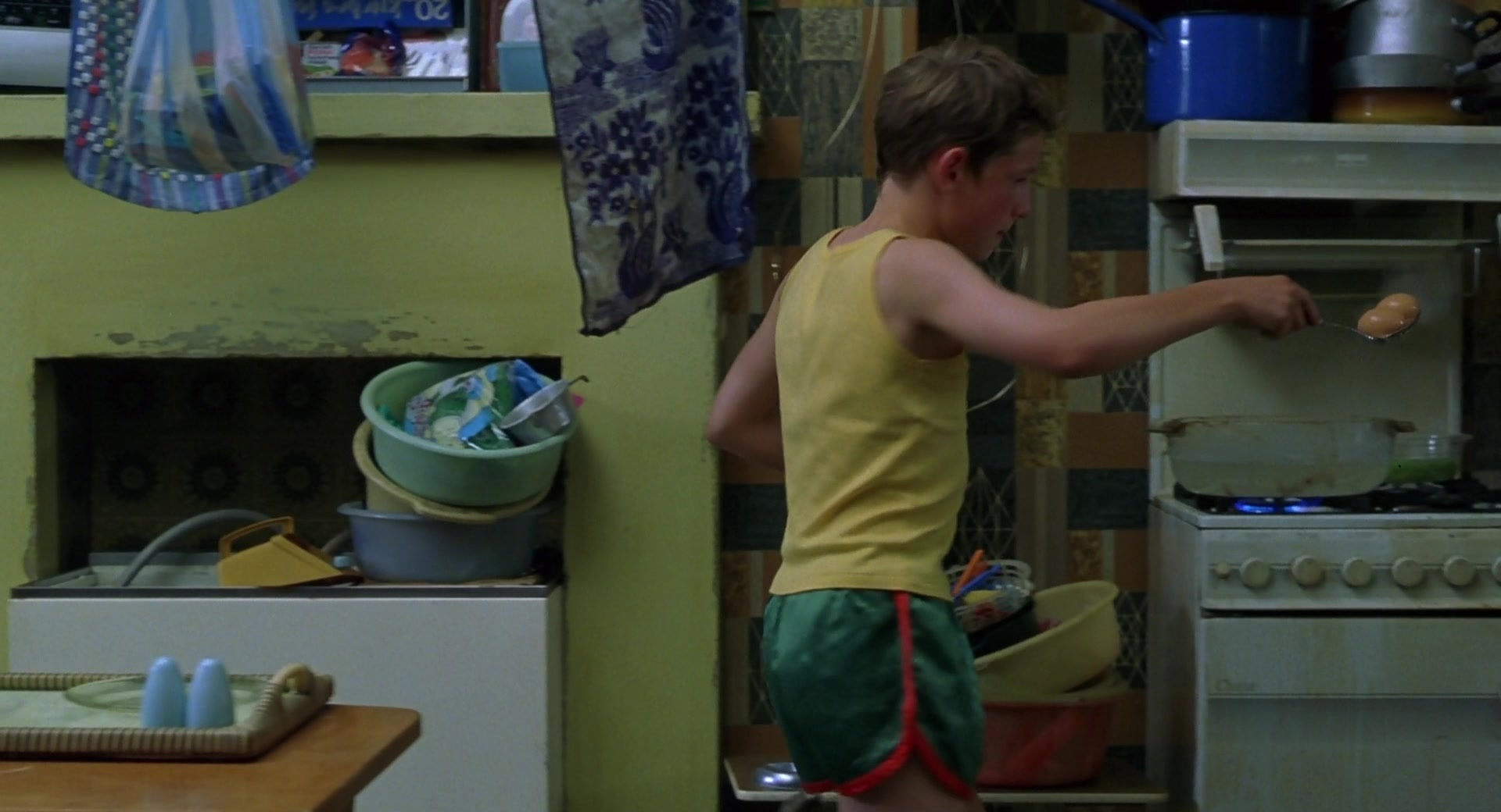Billy Elliot (2000), wide, 1.85:1 — film still