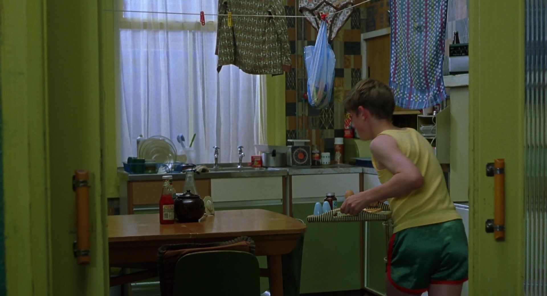 Billy Elliot (2000), wide, 1.85:1 — film still