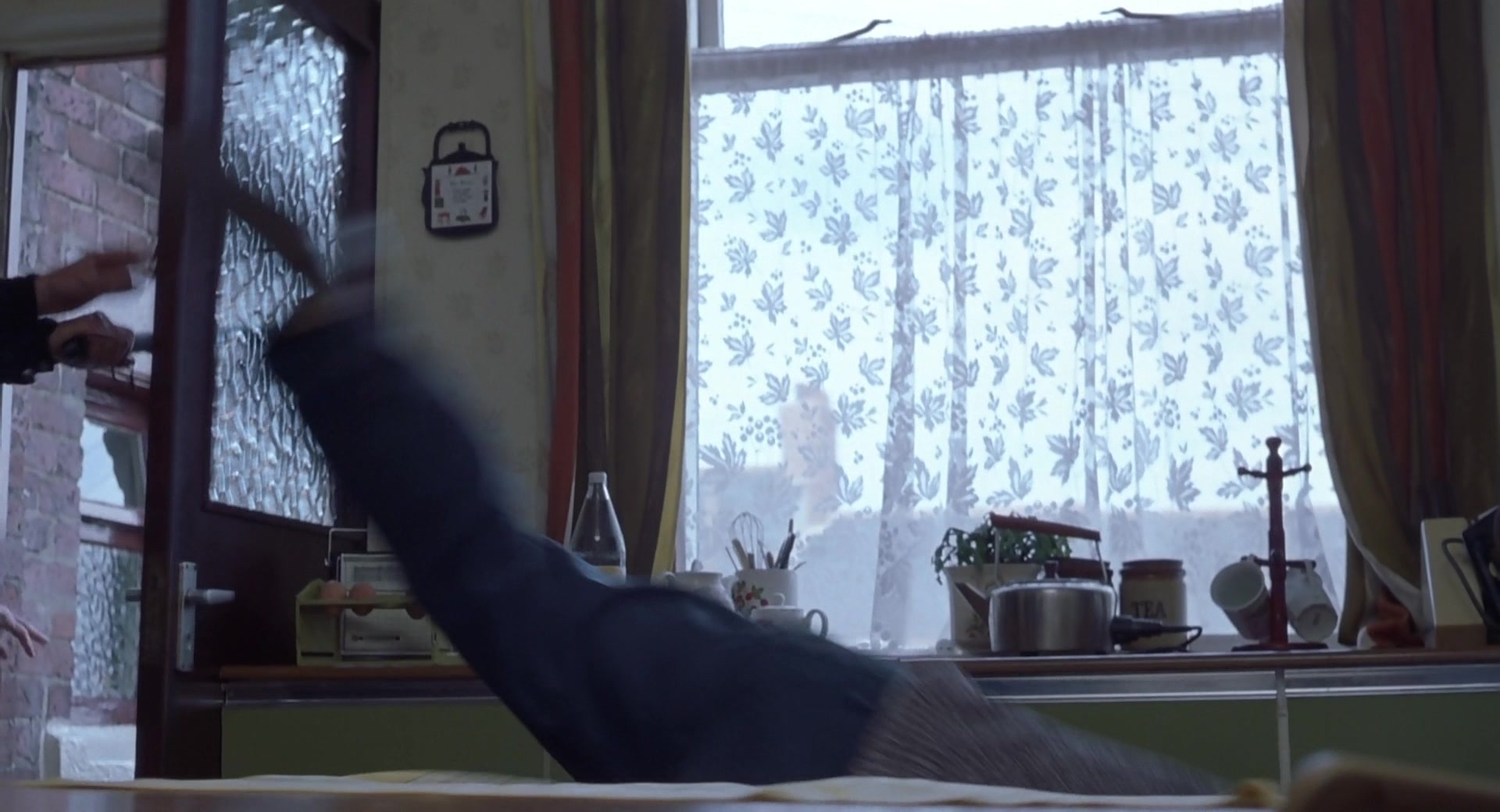 Billy Elliot (2000), wide, 1.85:1 — film still