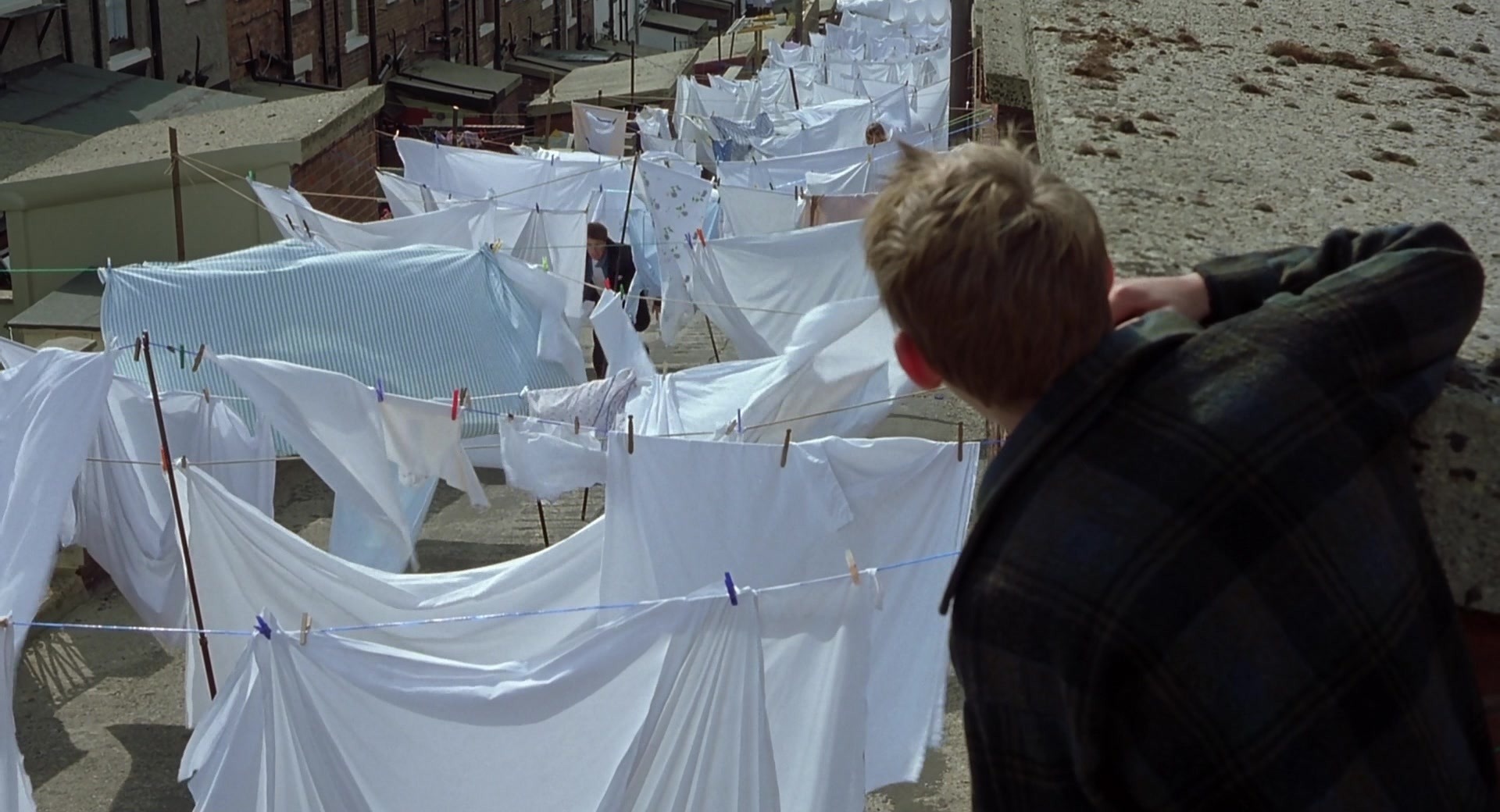 Billy Elliot (2000), wide, 1.85:1 — film still