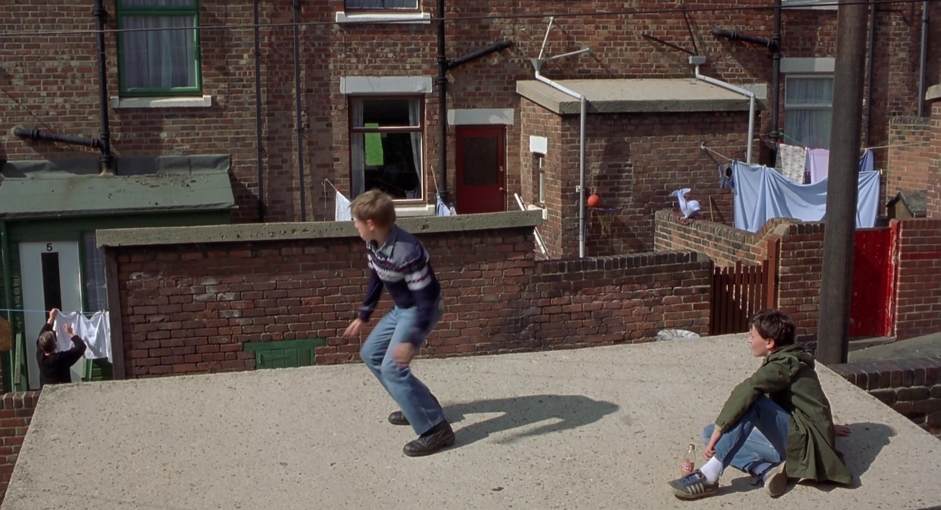 Billy Elliot (2000), wide, 1.85:1 — film still