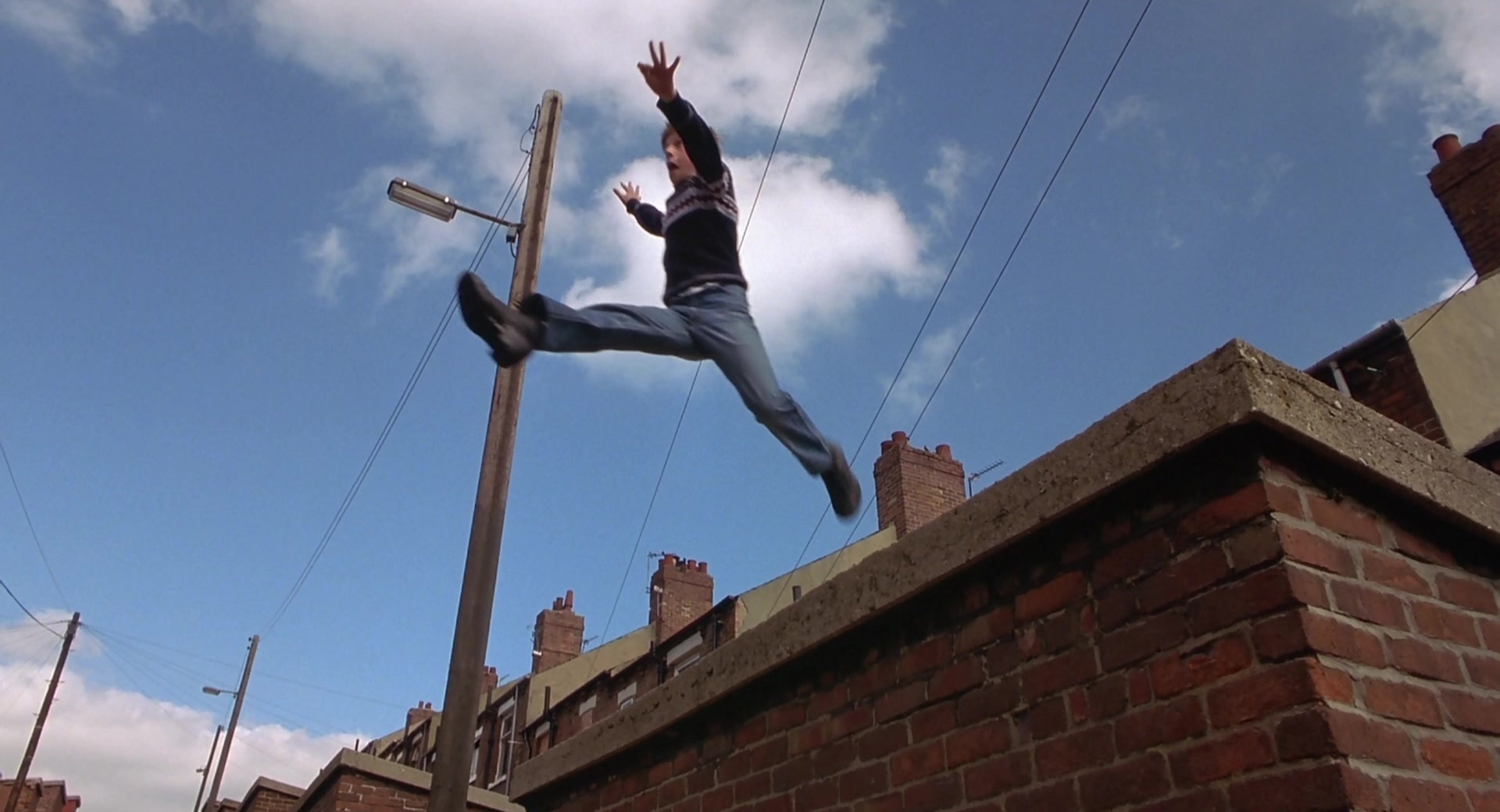 Billy Elliot (2000), wide, 1.85:1 — film still