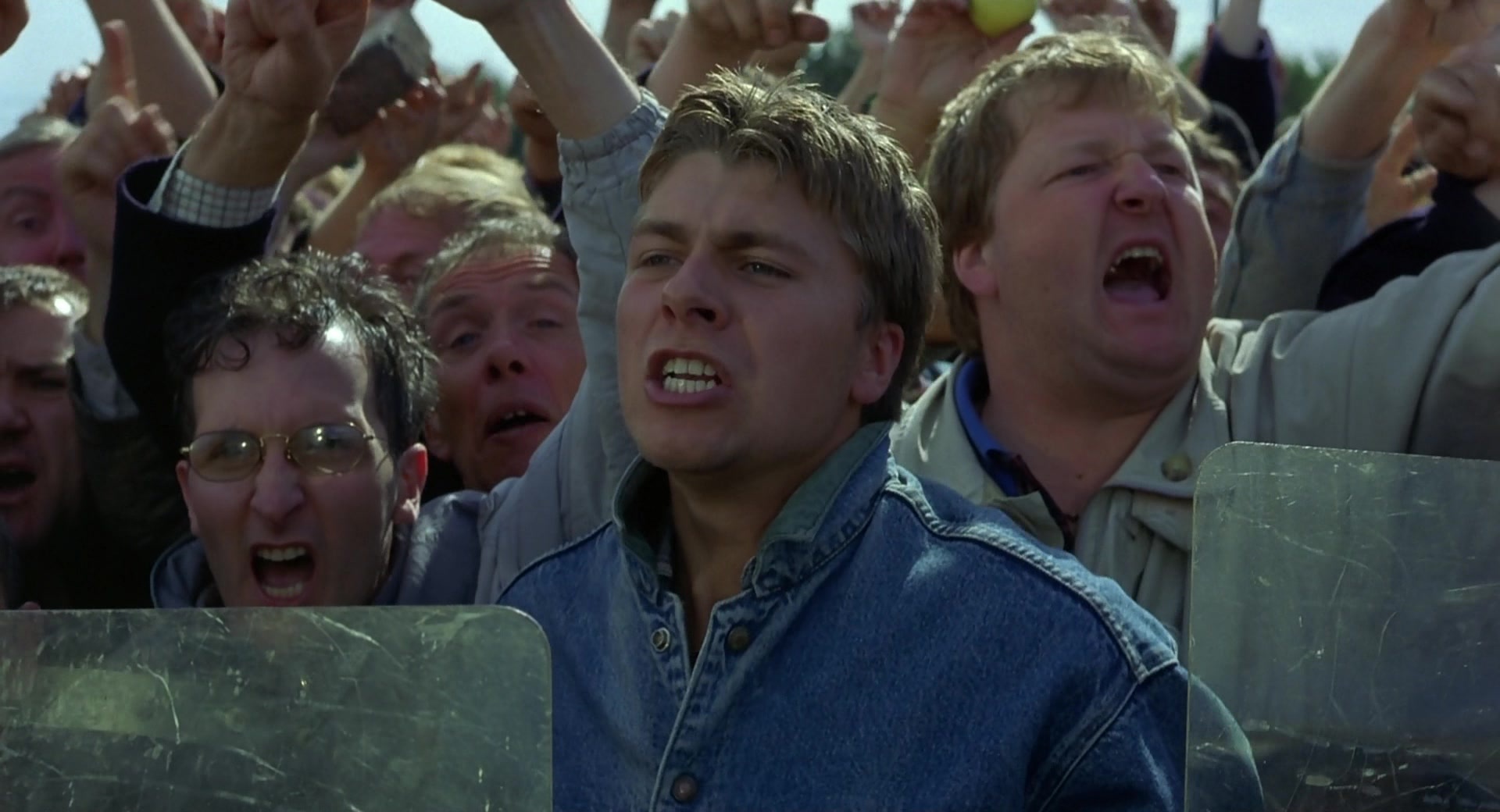 Billy Elliot (2000), wide, 1.85:1 — film still