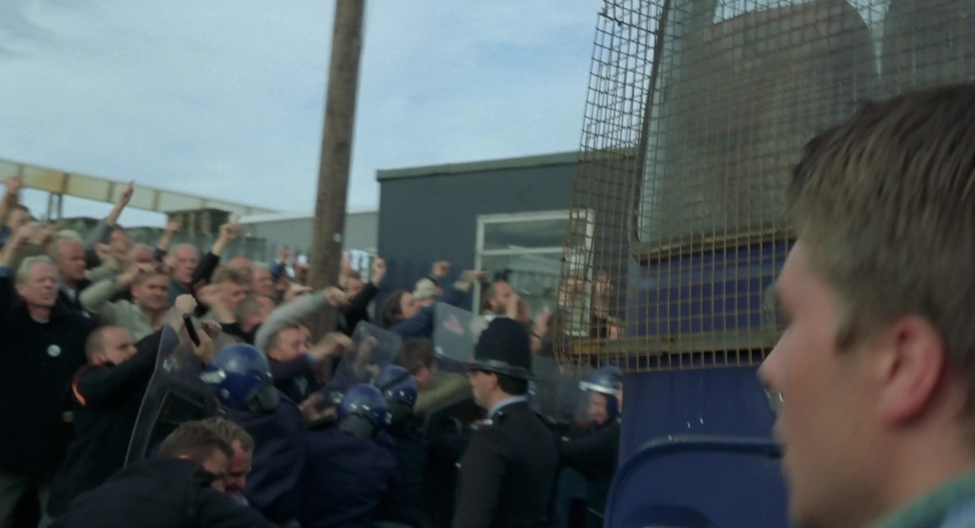 Billy Elliot (2000), wide, 1.85:1 — film still