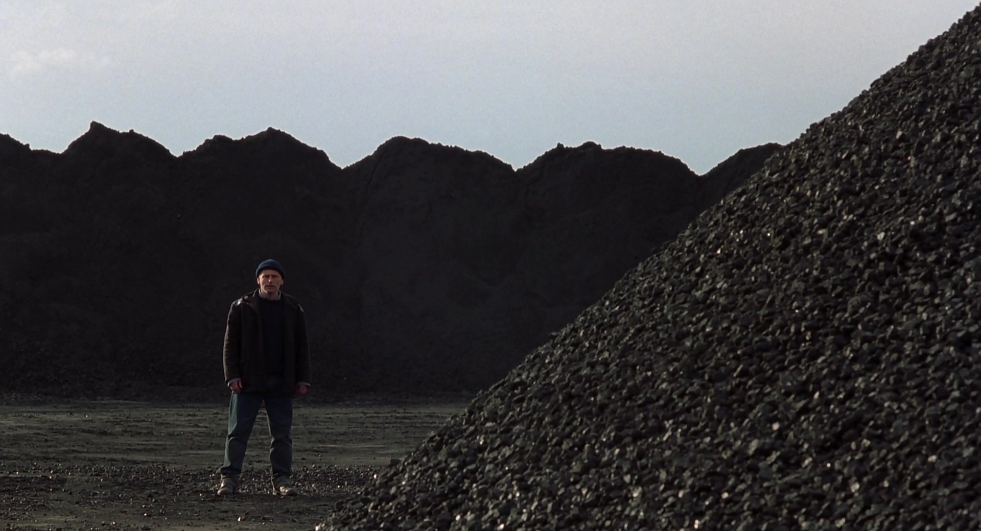 Billy Elliot (2000), wide, 1.85:1 — film still