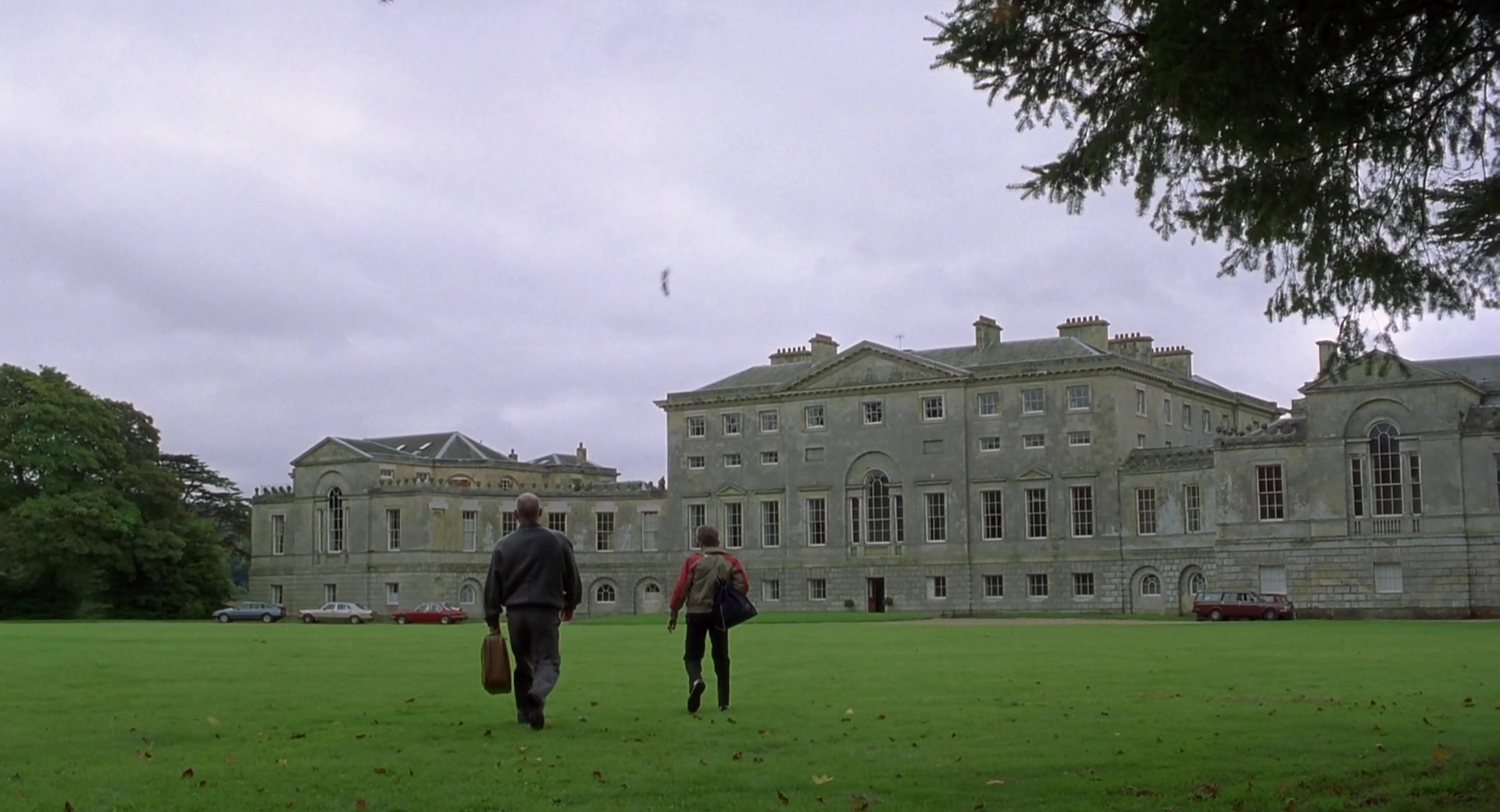 Billy Elliot (2000), wide, 1.85:1 — film still