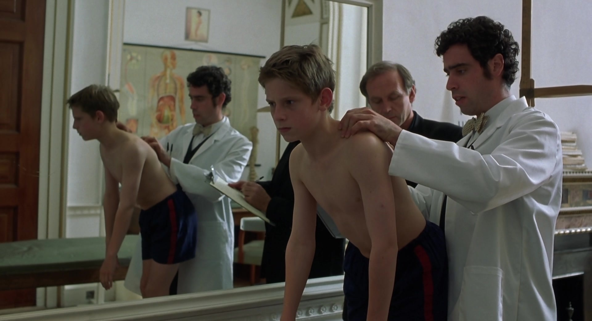 Billy Elliot (2000), wide, 1.85:1 — film still