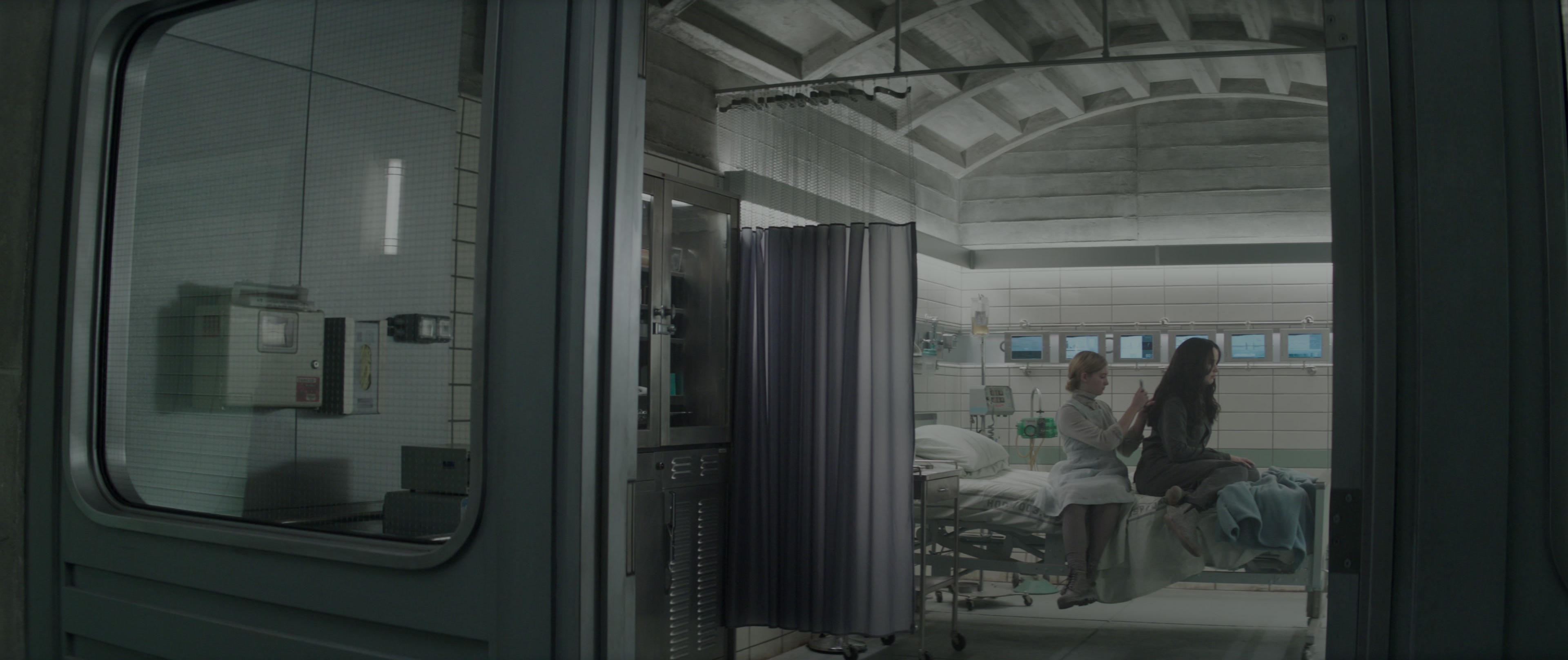 The Hunger Games: Mockingjay - Part 1 (2014), wide, 2.38:1 — film still