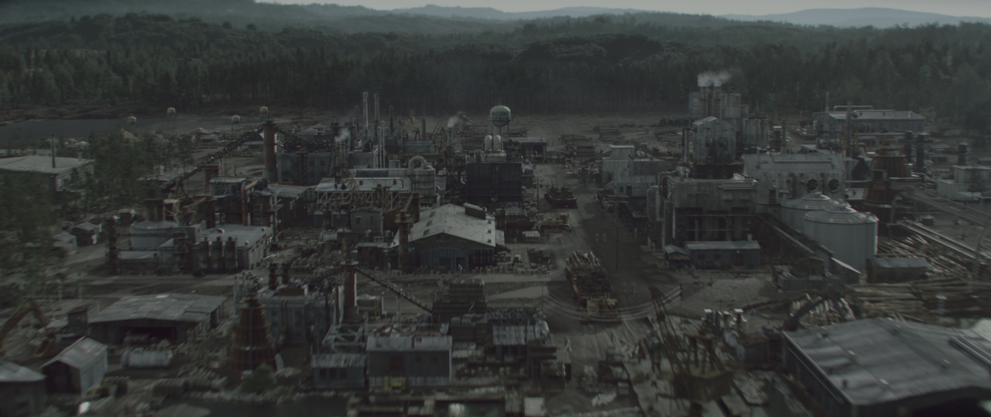 The Hunger Games: Mockingjay - Part 1 (2014), wide, 2.38:1 — film still