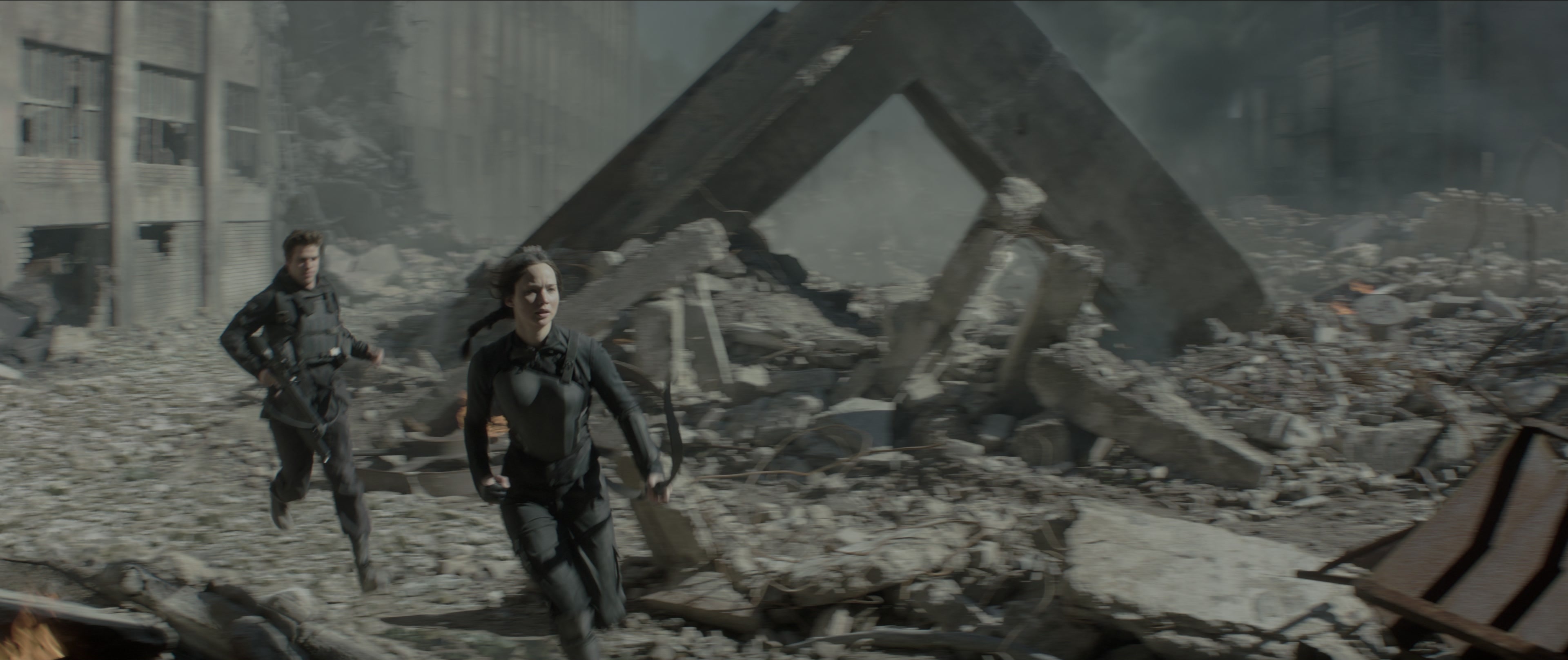 The Hunger Games: Mockingjay - Part 1 (2014), wide, 2.38:1 — film still