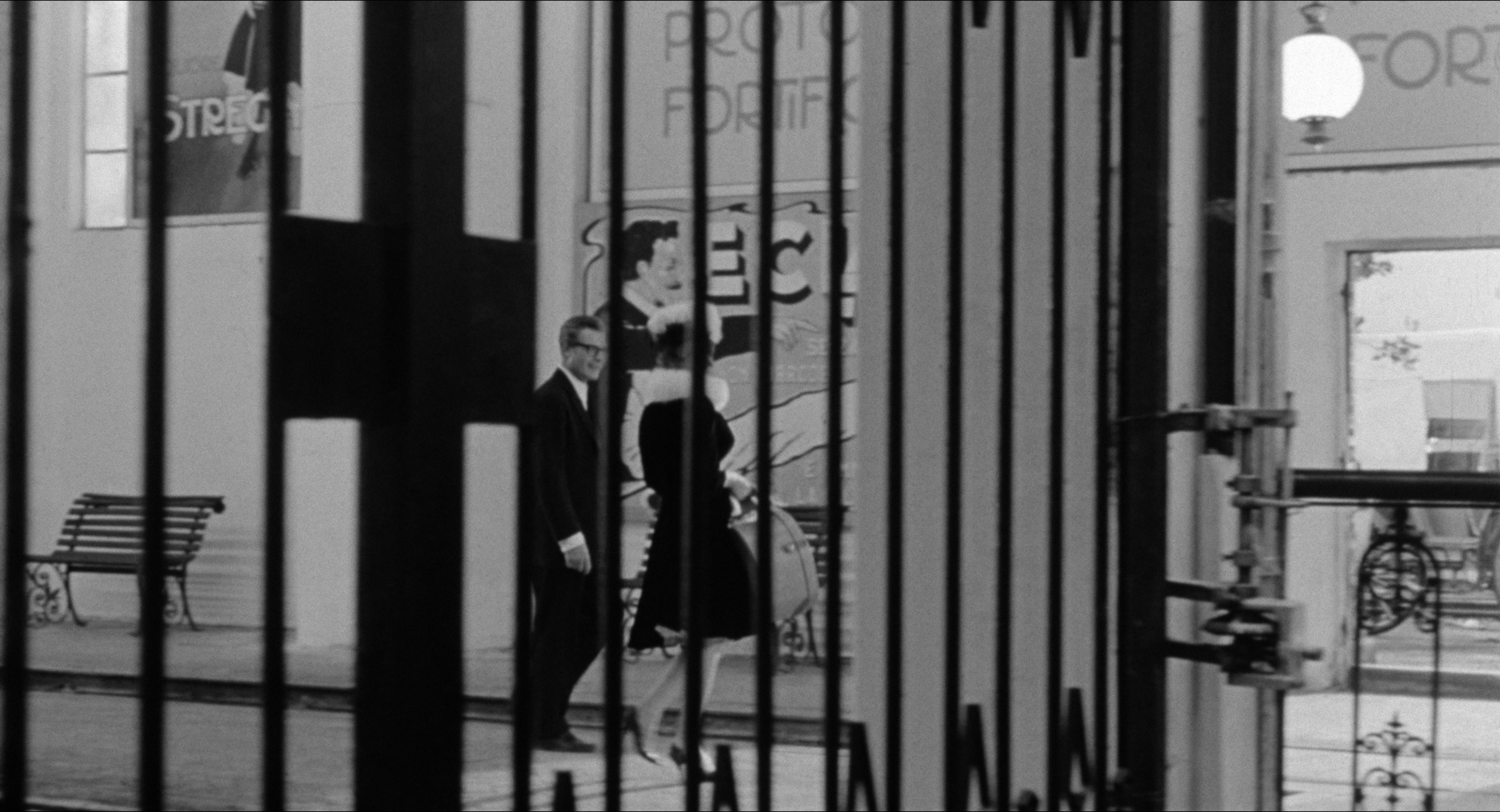 8 1/2 (1963), wide, 1.85:1 — film still