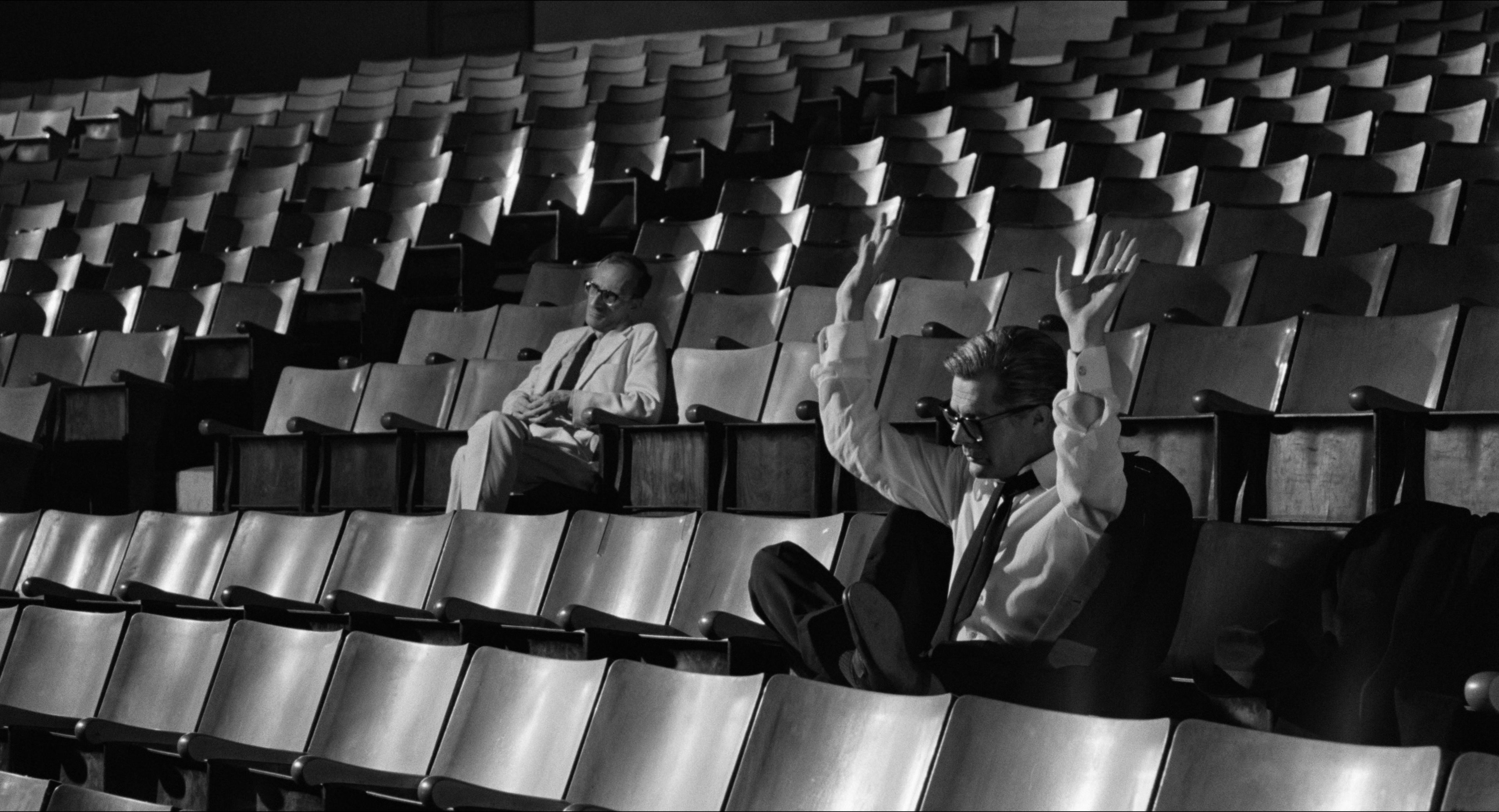 8 1/2 (1963), wide, 1.85:1 — film still
