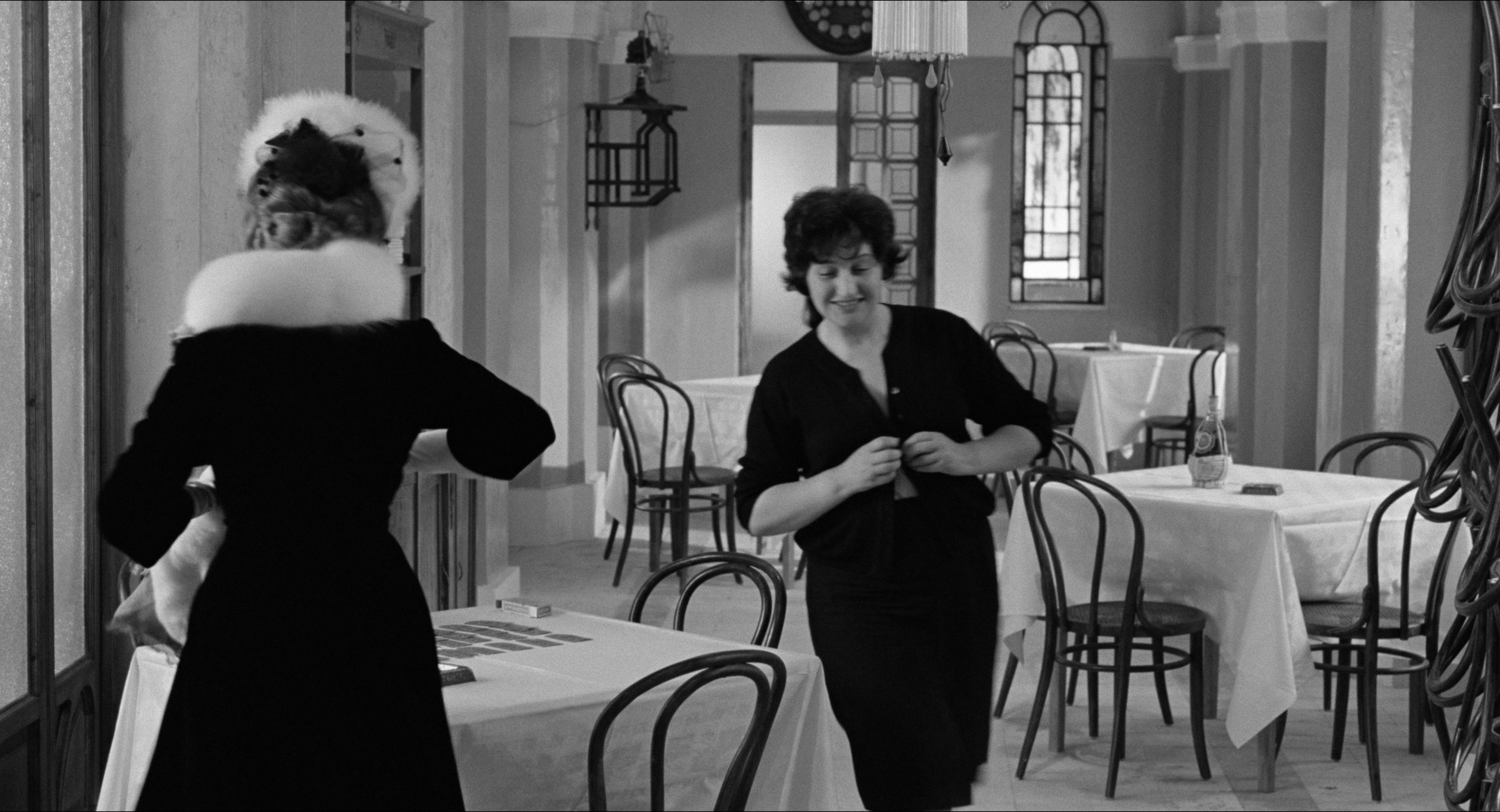 8 1/2 (1963), wide, 1.85:1 — film still