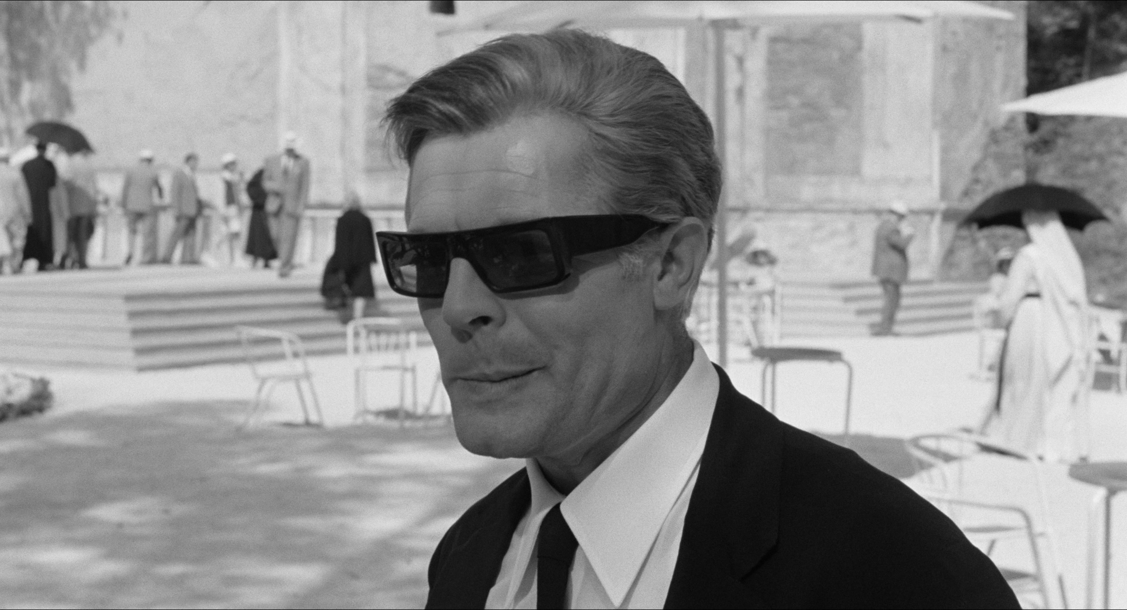 8 1/2 (1963), wide, 1.85:1 — film still