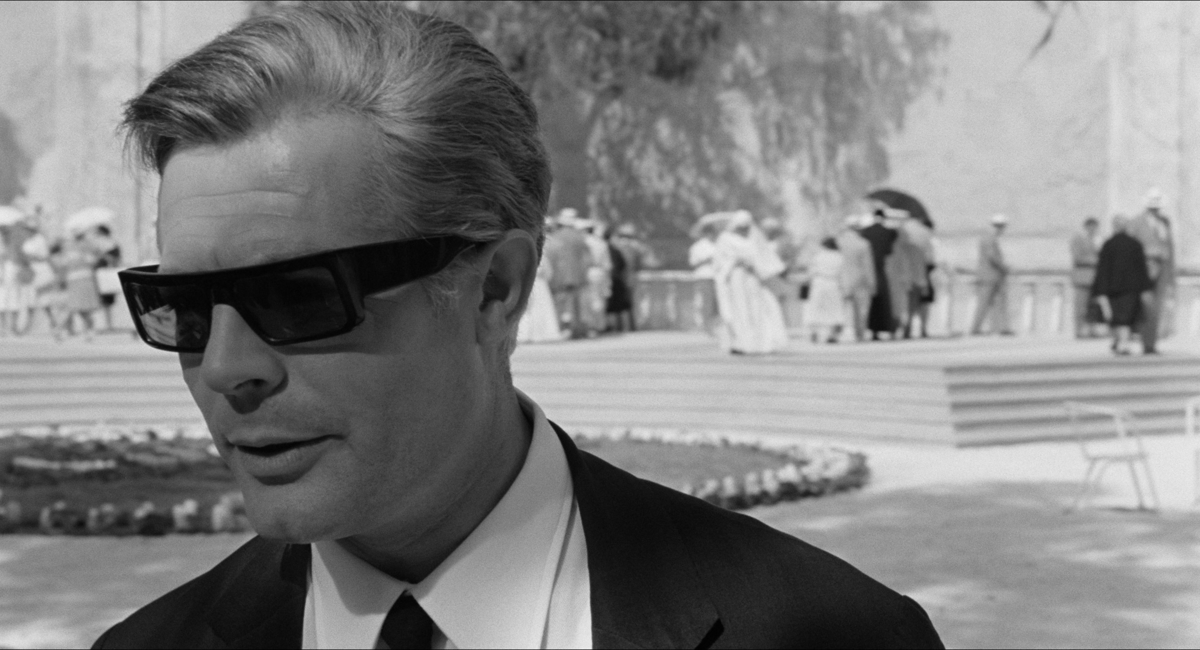 8 1/2 (1963), wide, 1.85:1 — film still