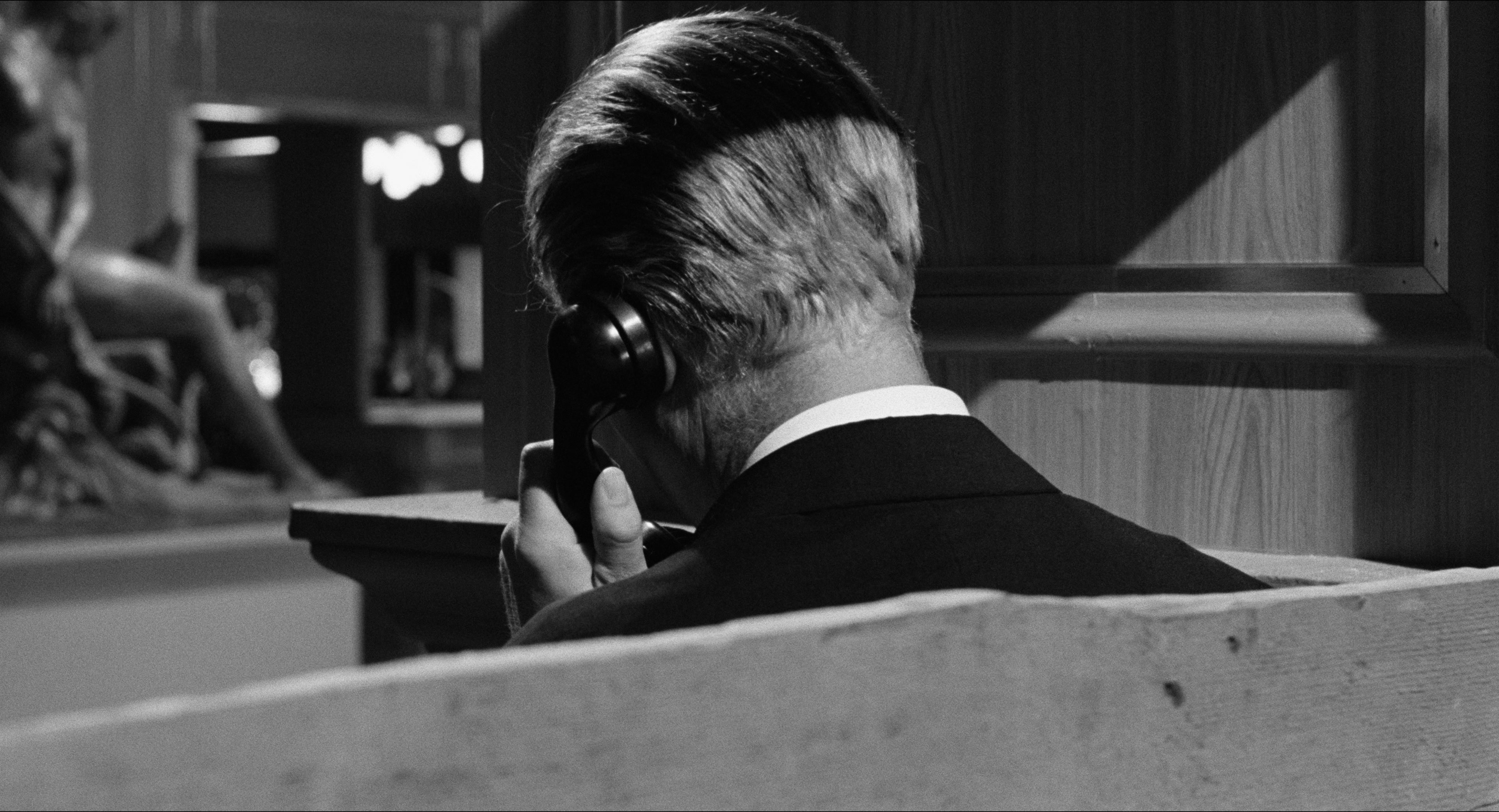 8 1/2 (1963), wide, 1.85:1 — film still