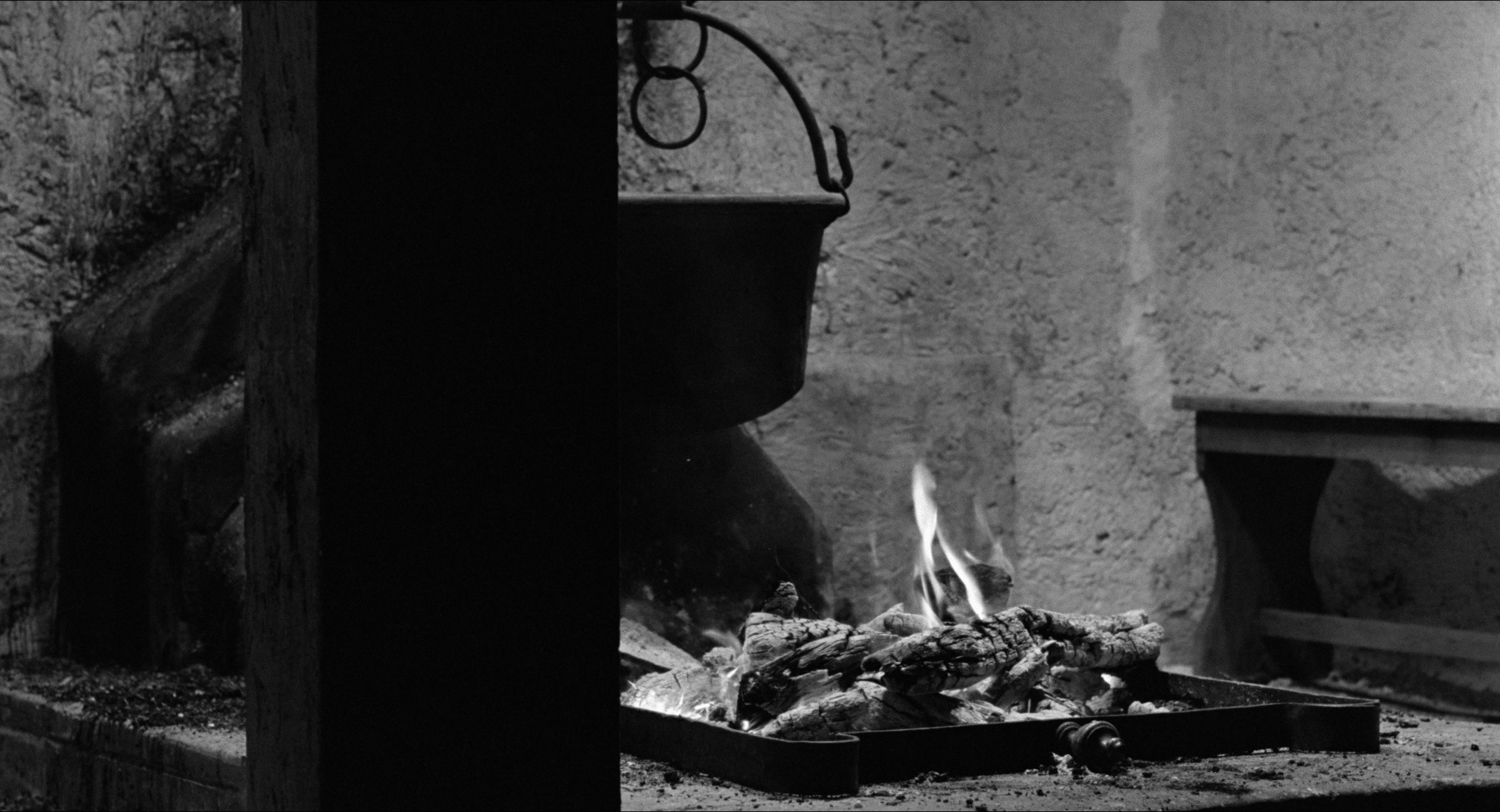 8 1/2 (1963), wide, 1.85:1 — film still