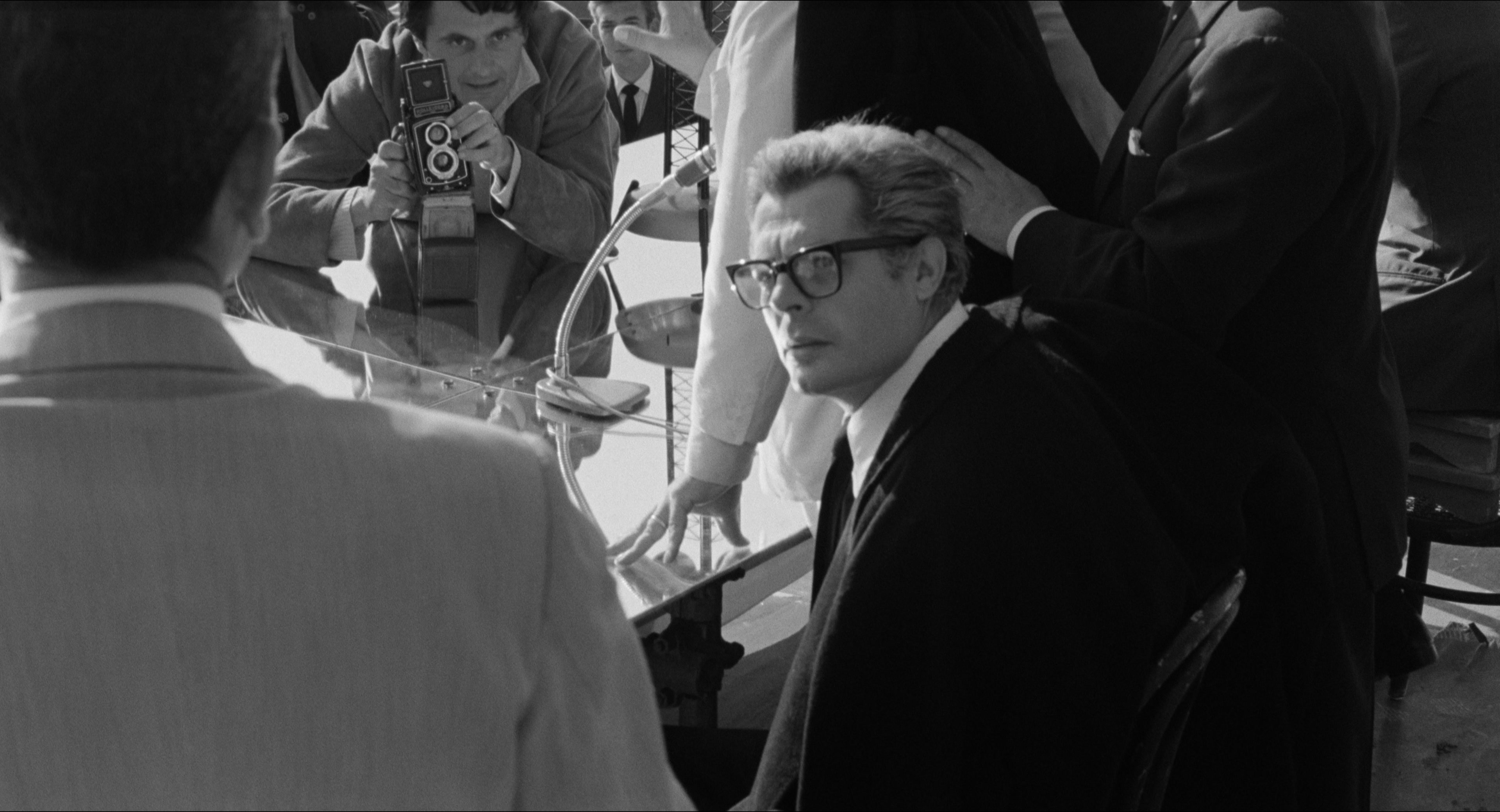 8 1/2 (1963), wide, 1.85:1 — film still