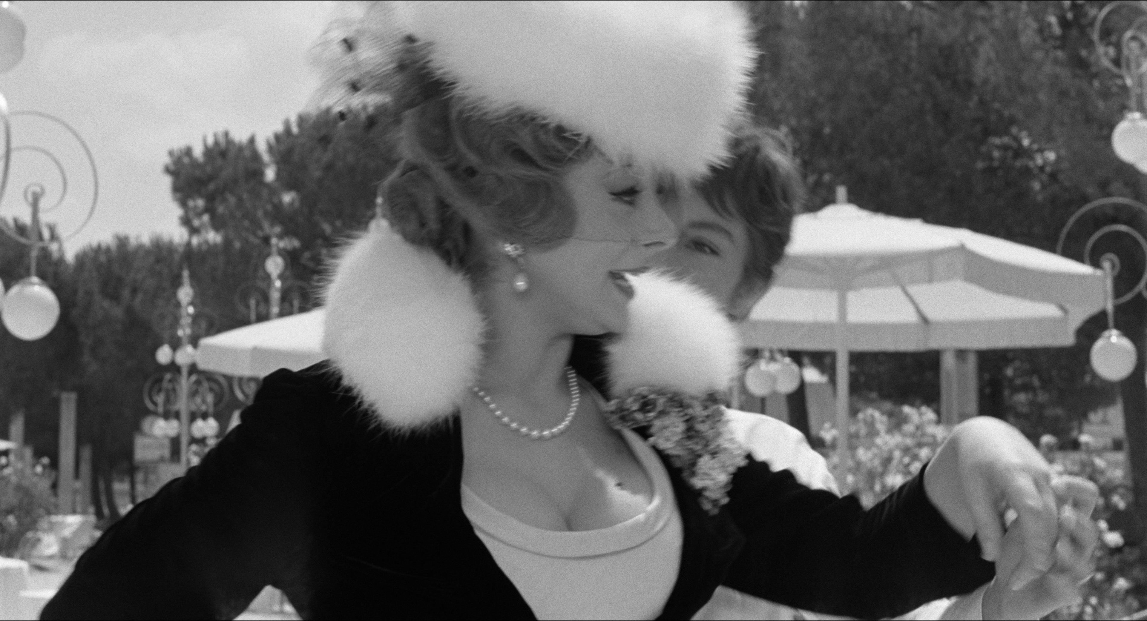 8 1/2 (1963), wide, 1.85:1 — film still