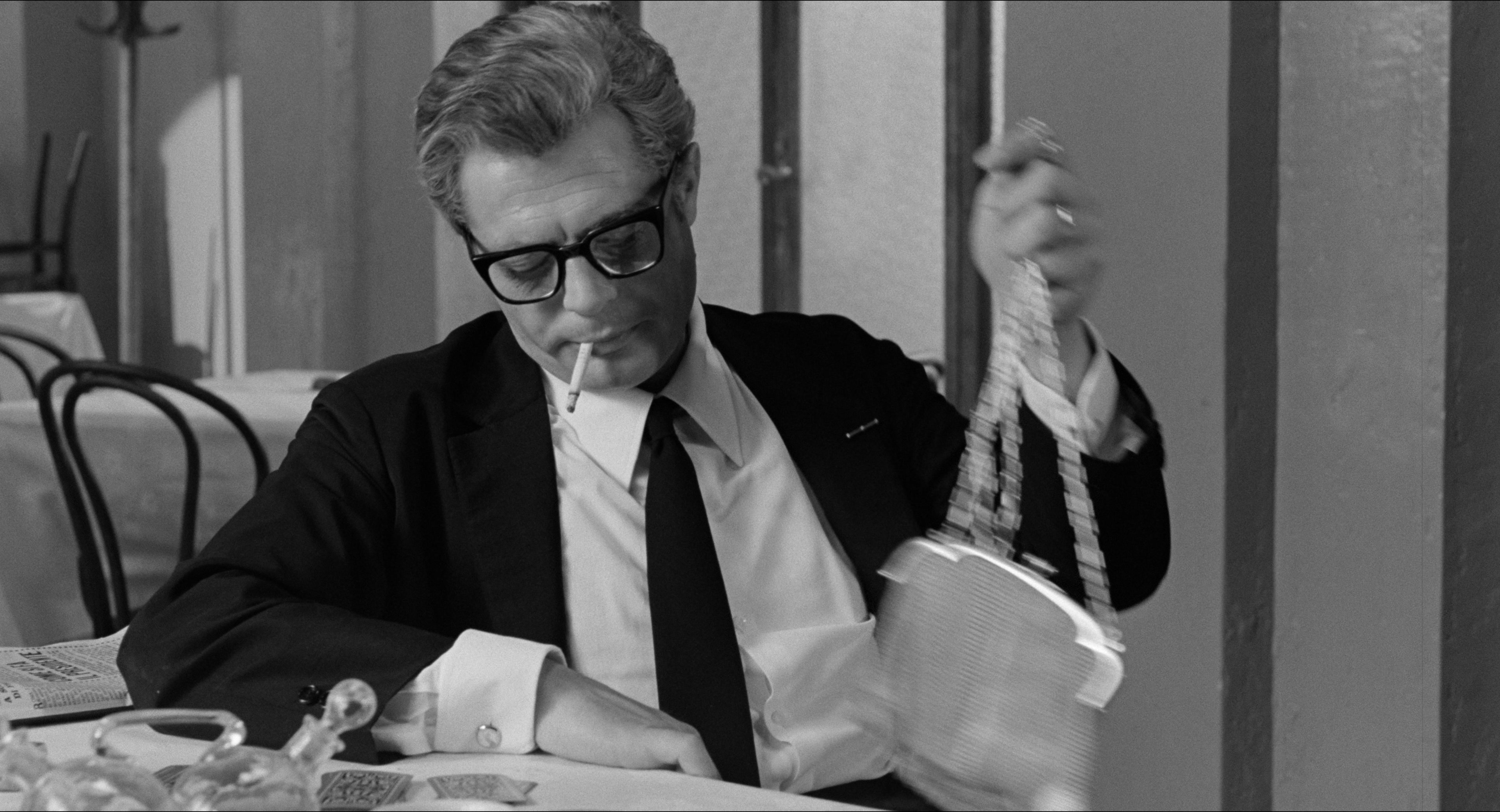 8 1/2 (1963), wide, 1.85:1 — film still