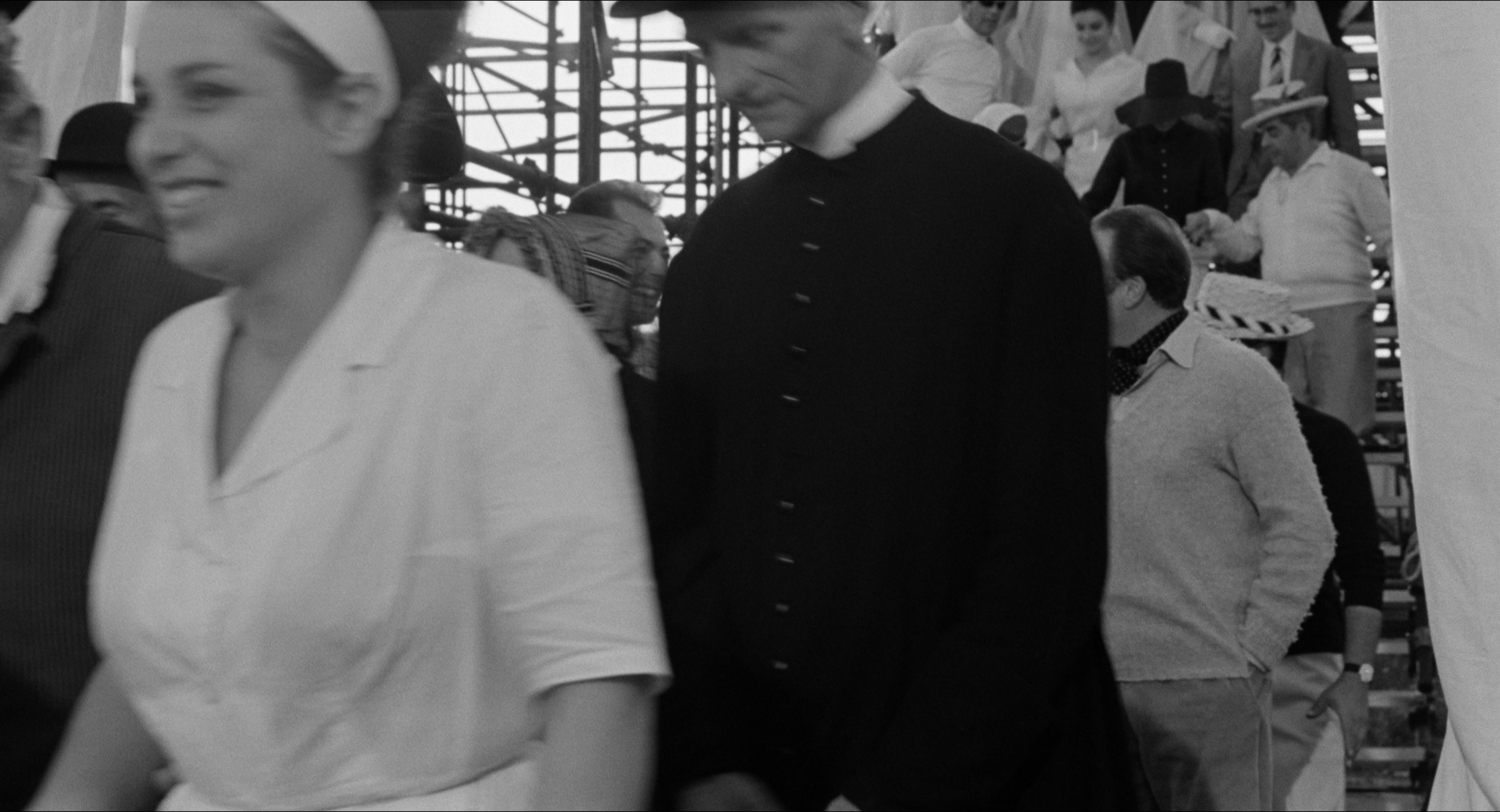 8 1/2 (1963), wide, 1.85:1 — film still