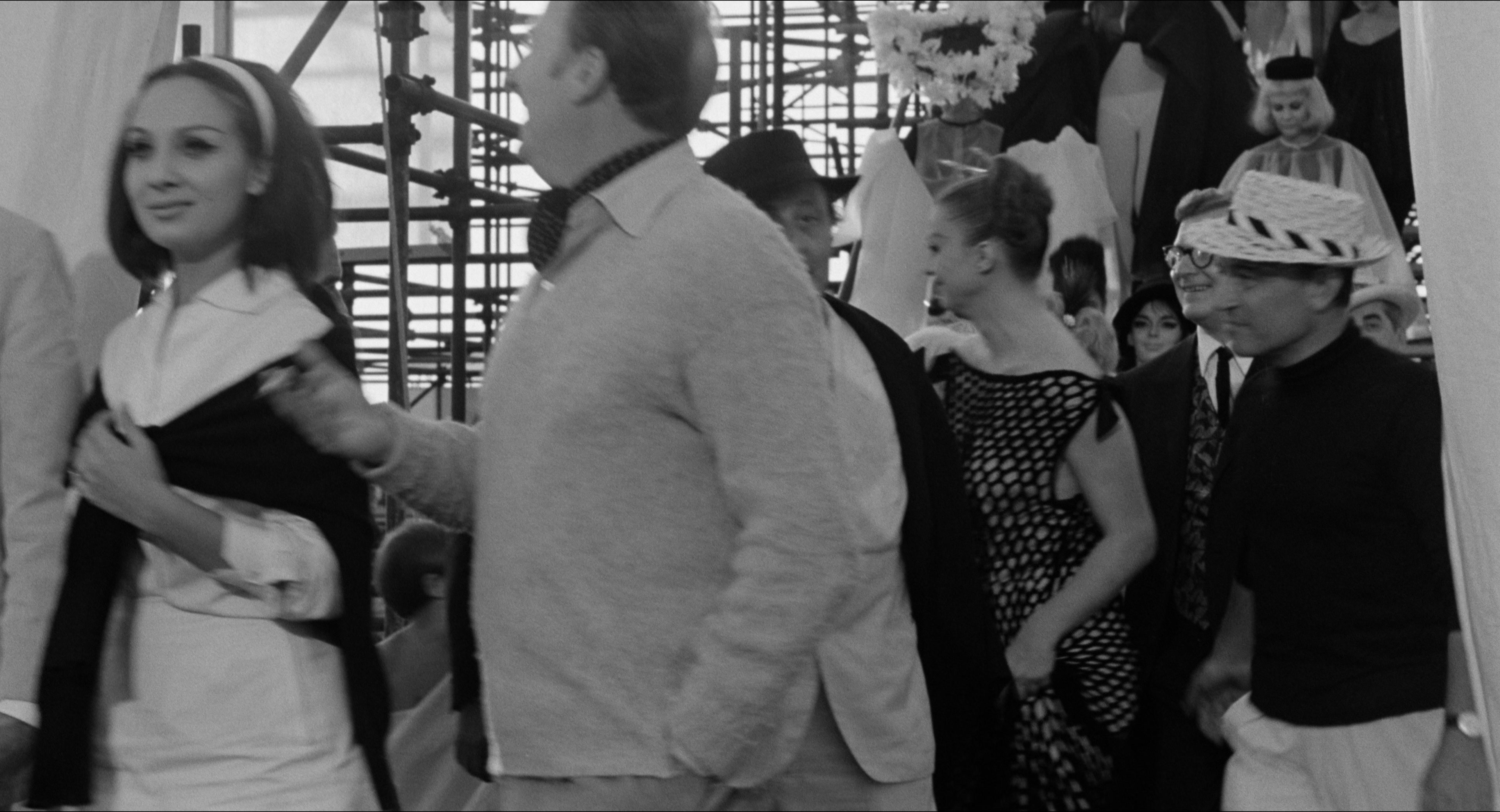 8 1/2 (1963), wide, 1.85:1 — film still