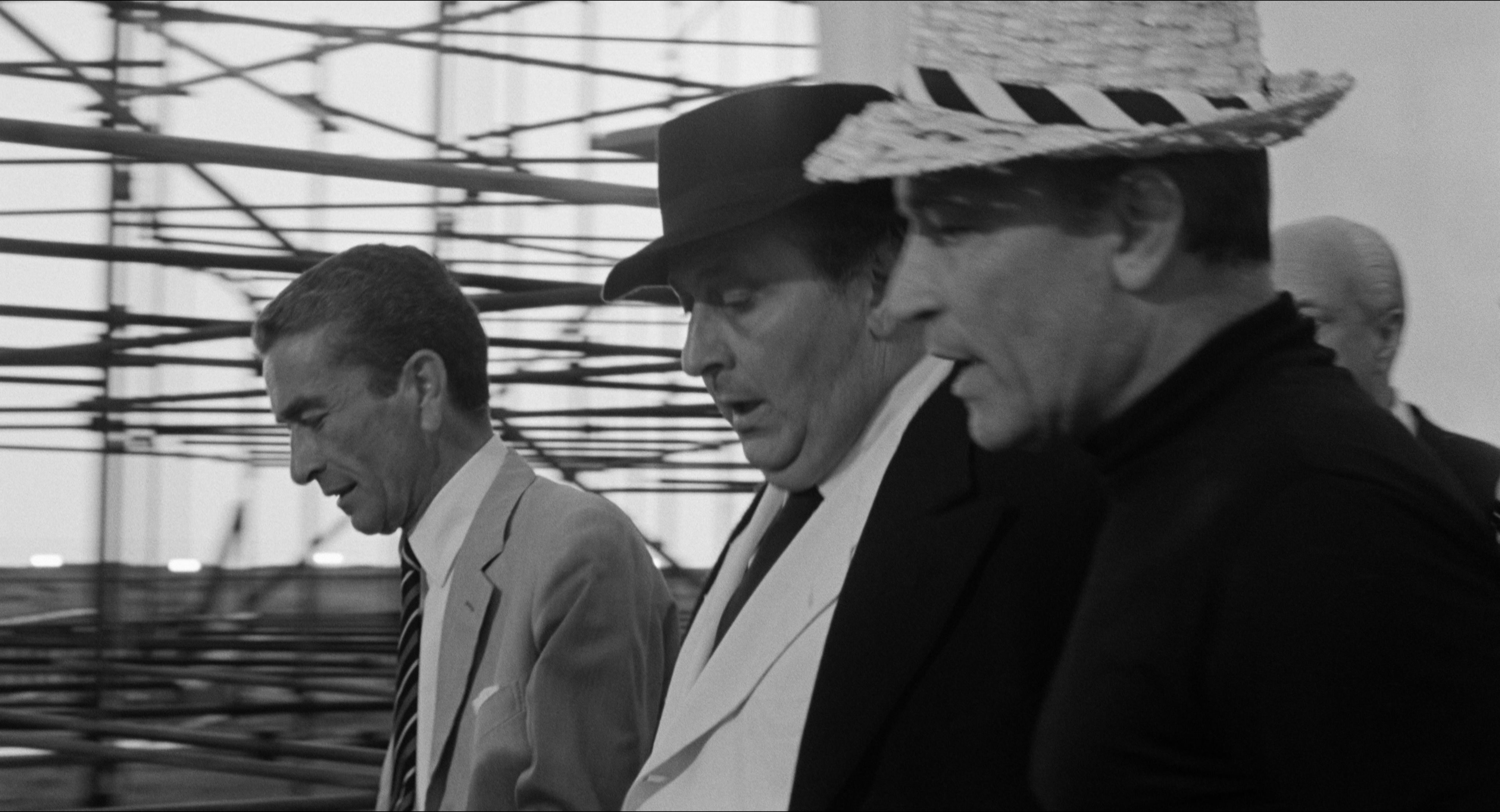 8 1/2 (1963), wide, 1.85:1 — film still