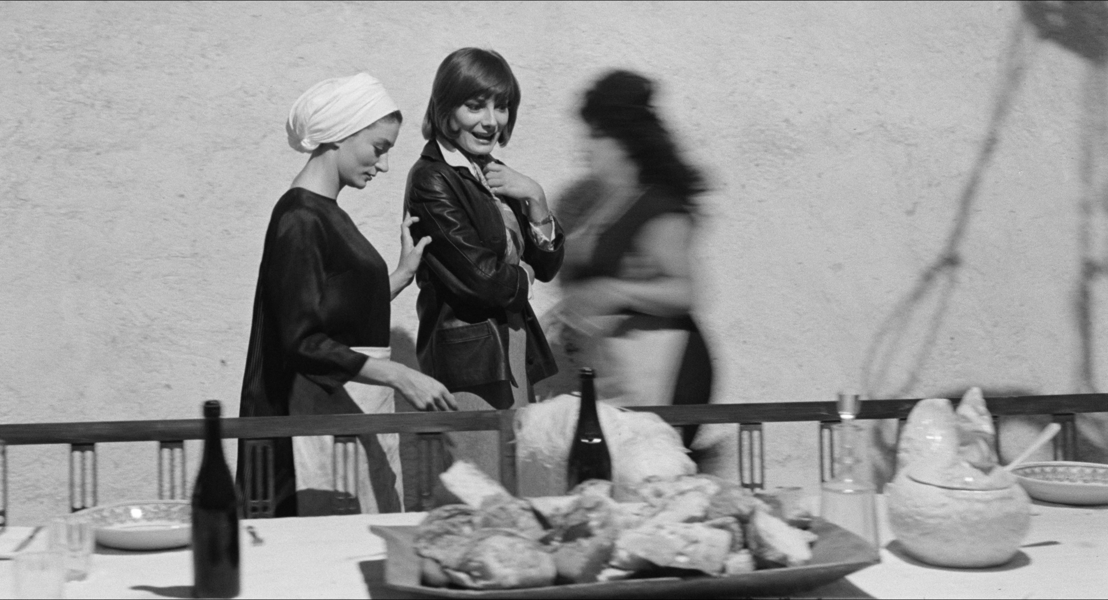 8 1/2 (1963), wide, 1.85:1 — film still