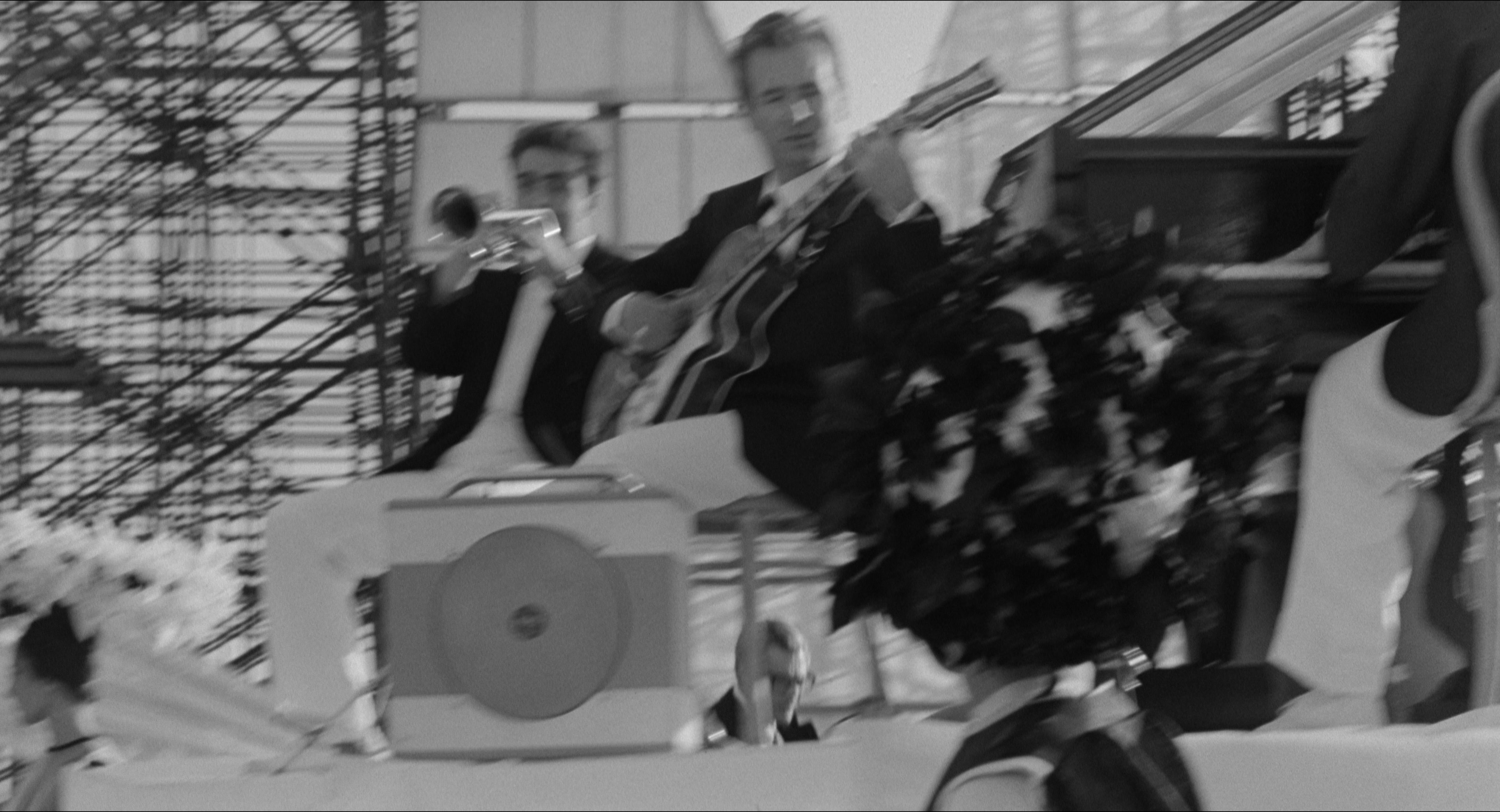 8 1/2 (1963), wide, 1.85:1 — film still