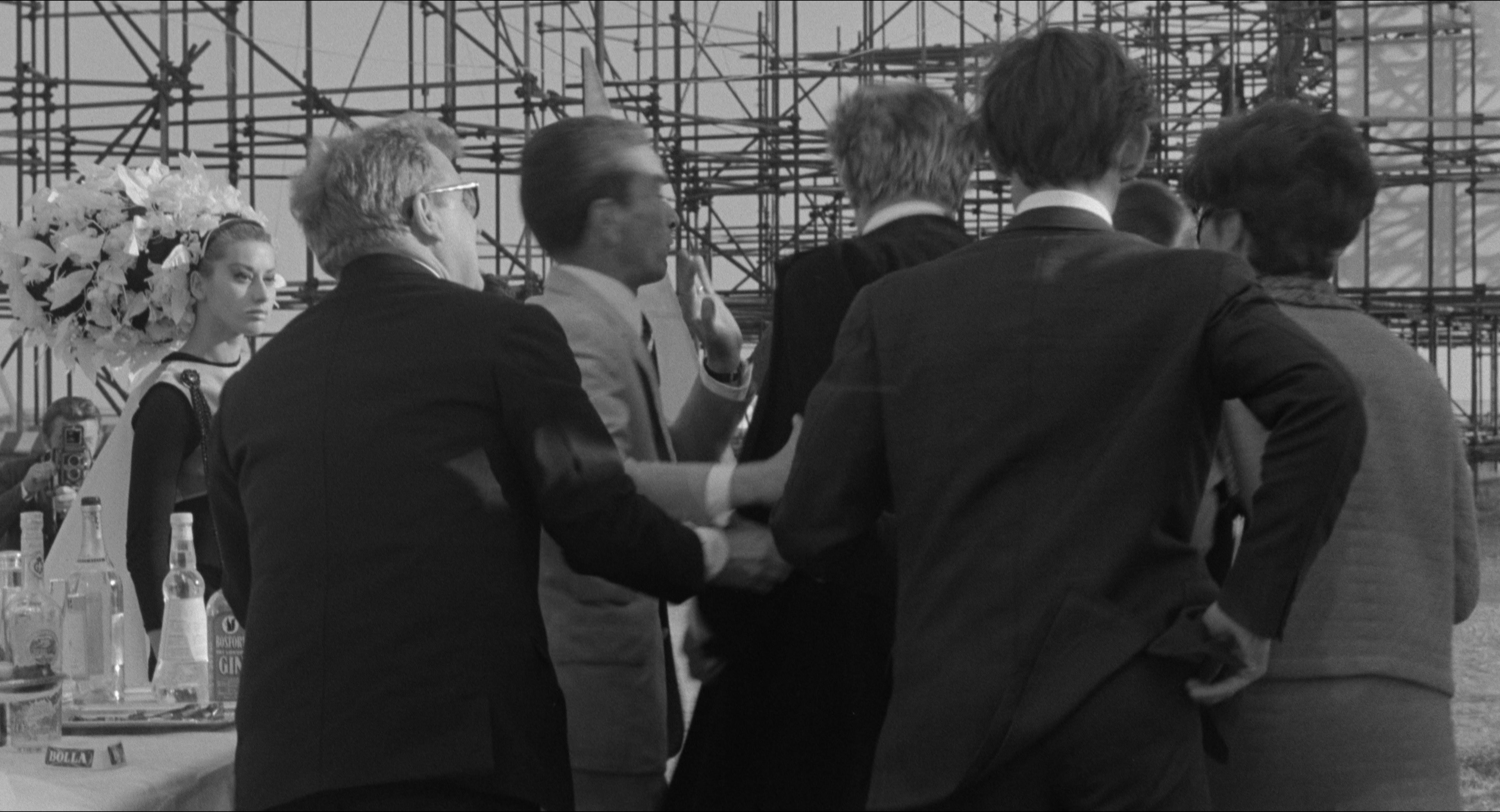 8 1/2 (1963), wide, 1.85:1 — film still